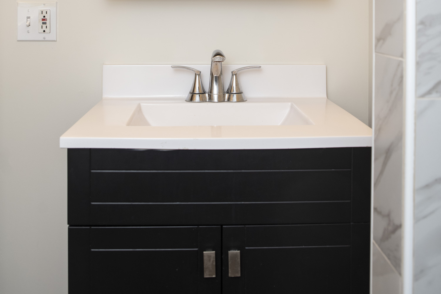 1251 W Henderson St Apt 1, Chicago IL properties 3323-25-n-lakewood-chicago-il-60657-lake-view 1251-1
