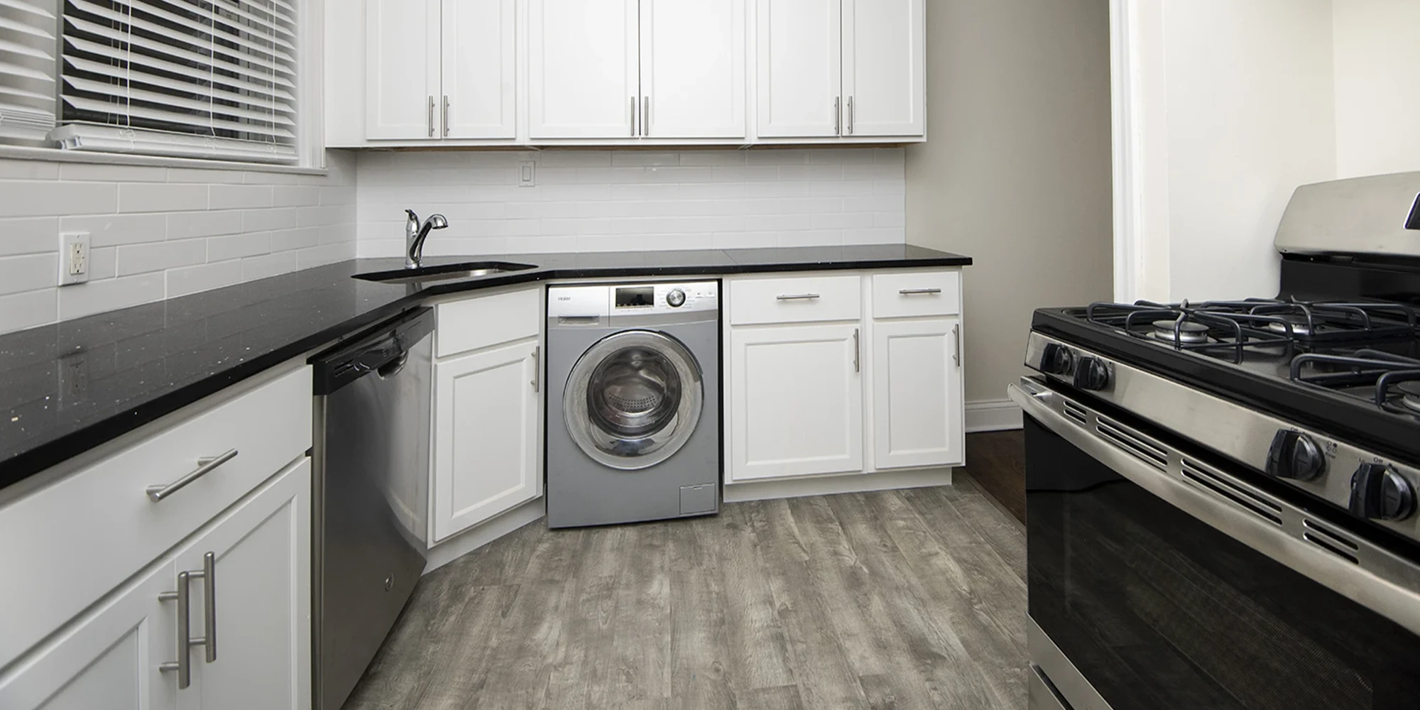1132 Maple Ave Apt 3, Evanston IL properties 1130-maple-ave-st-evanston-il-60202 1132-3