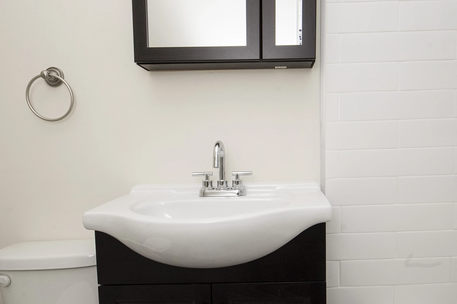 1132 Maple Ave Apt 3, Evanston IL properties 1130-maple-ave-st-evanston-il-60202 1132-3