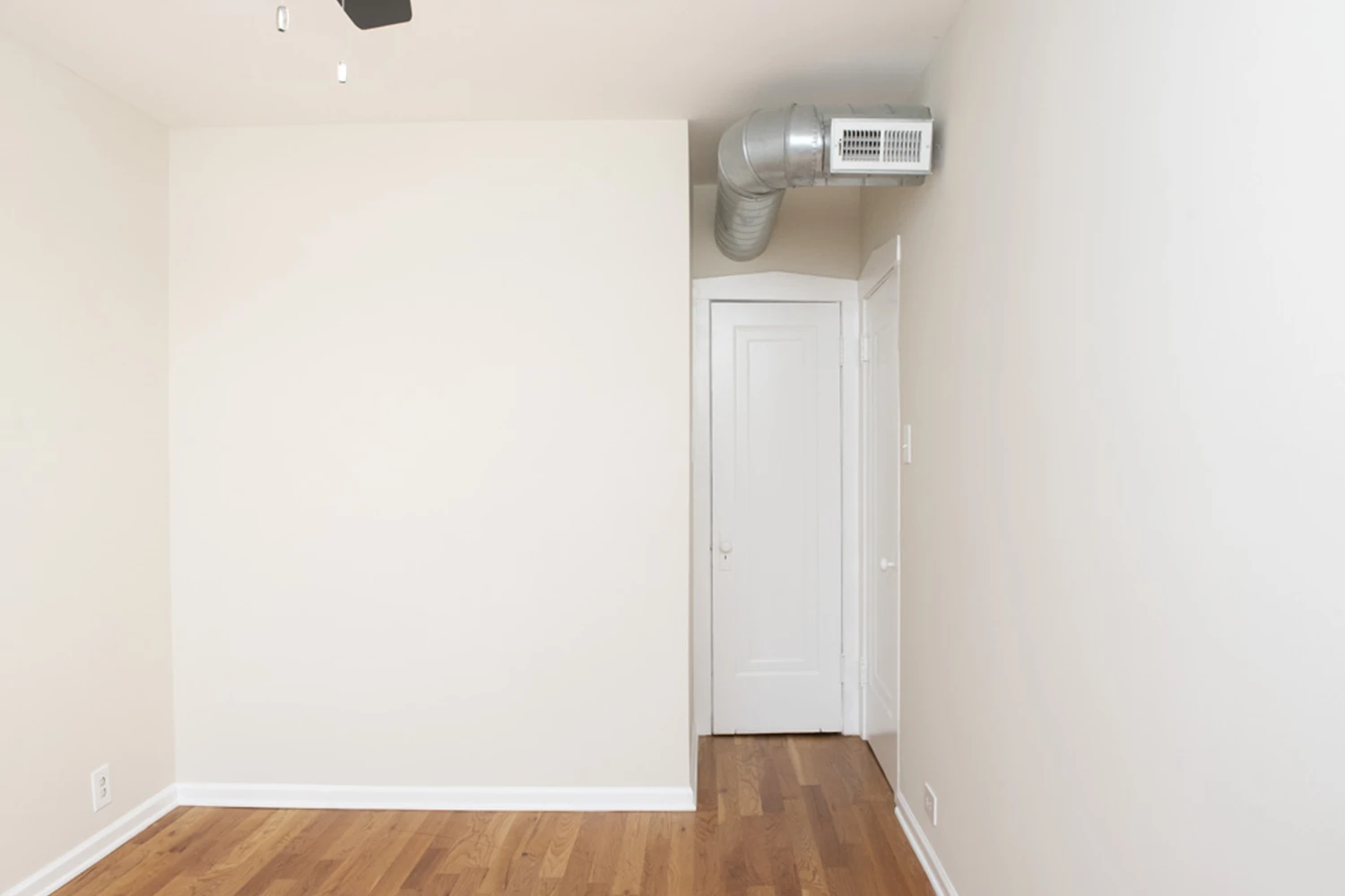 1249 W Henderson St Apt 1, Chicago IL properties 3323-25-n-lakewood-chicago-il-60657-lake-view 1249-1