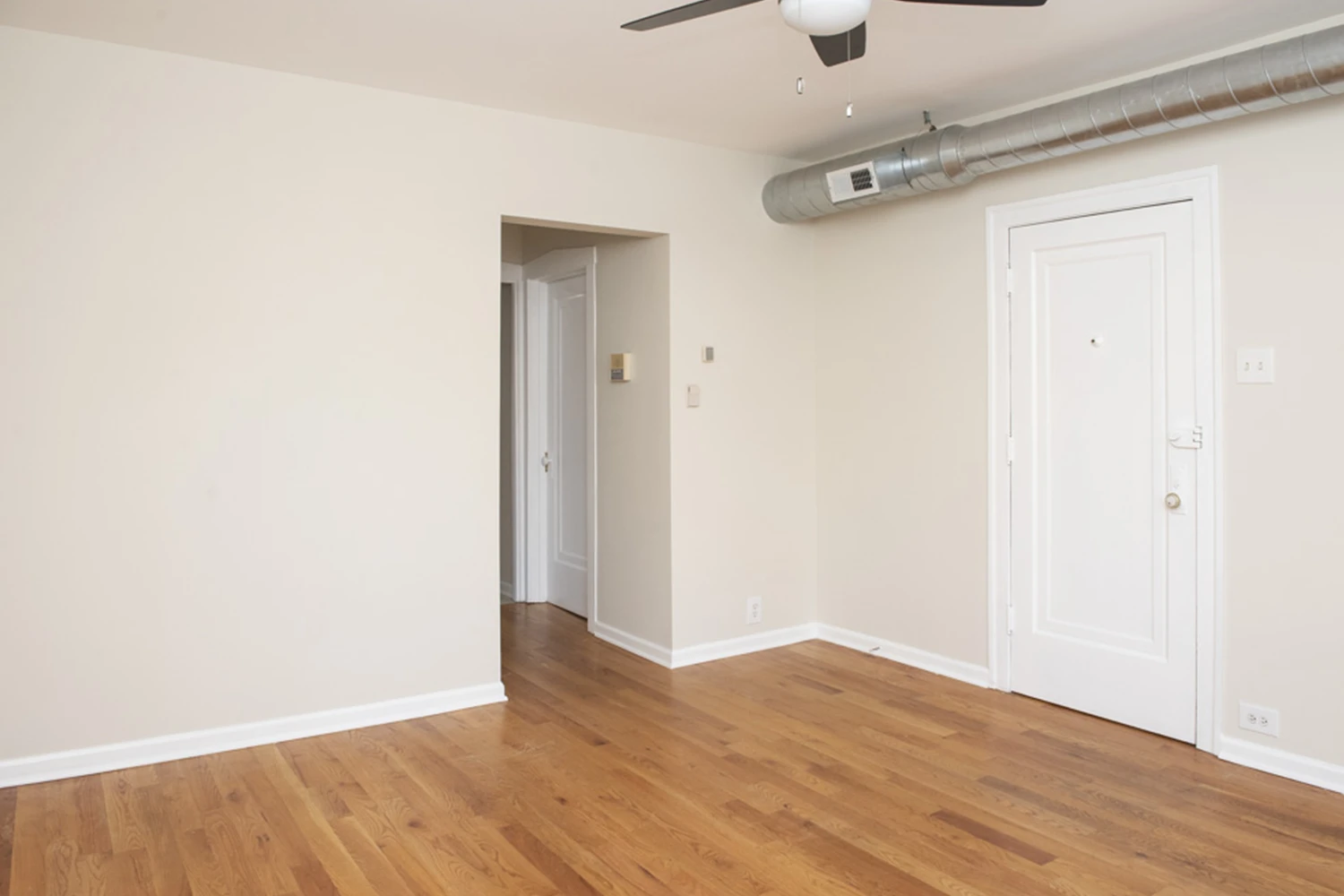 1249 W Henderson St Apt 1, Chicago IL properties 3323-25-n-lakewood-chicago-il-60657-lake-view 1249-1
