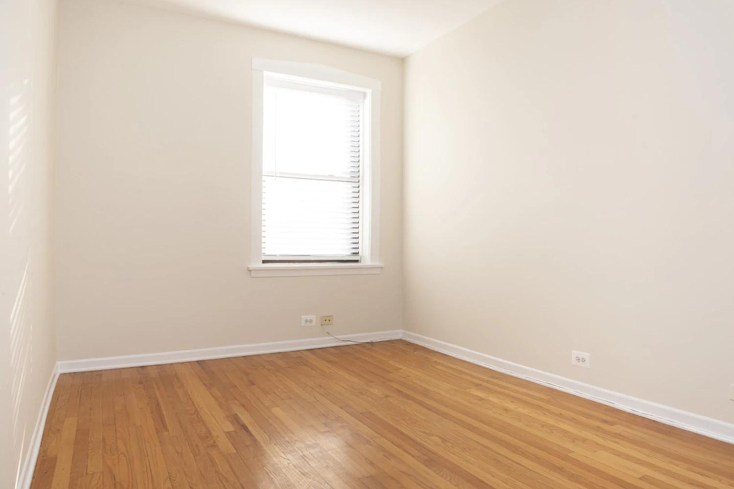 1249 W Henderson St Apt 3, Chicago IL properties 3323-25-n-lakewood-chicago-il-60657-lake-view 1249-3   