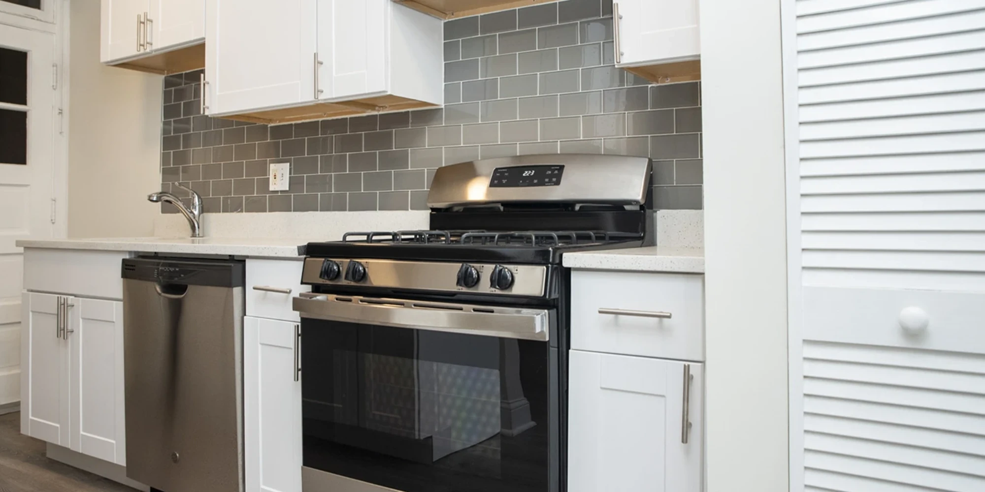 1251 W Henderson St Apt 1, Chicago IL properties 3323-25-n-lakewood-chicago-il-60657-lake-view 1251-1