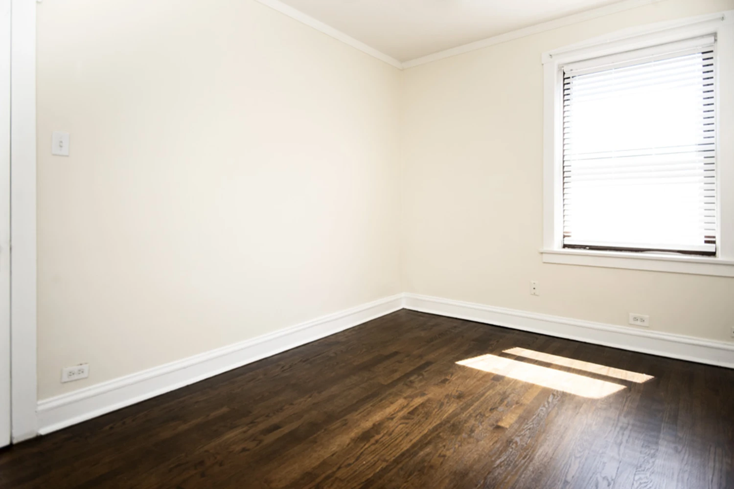 1251 W Henderson St Apt 2, Chicago IL properties 3323-25-n-lakewood-chicago-il-60657-lake-view 1251-2   
