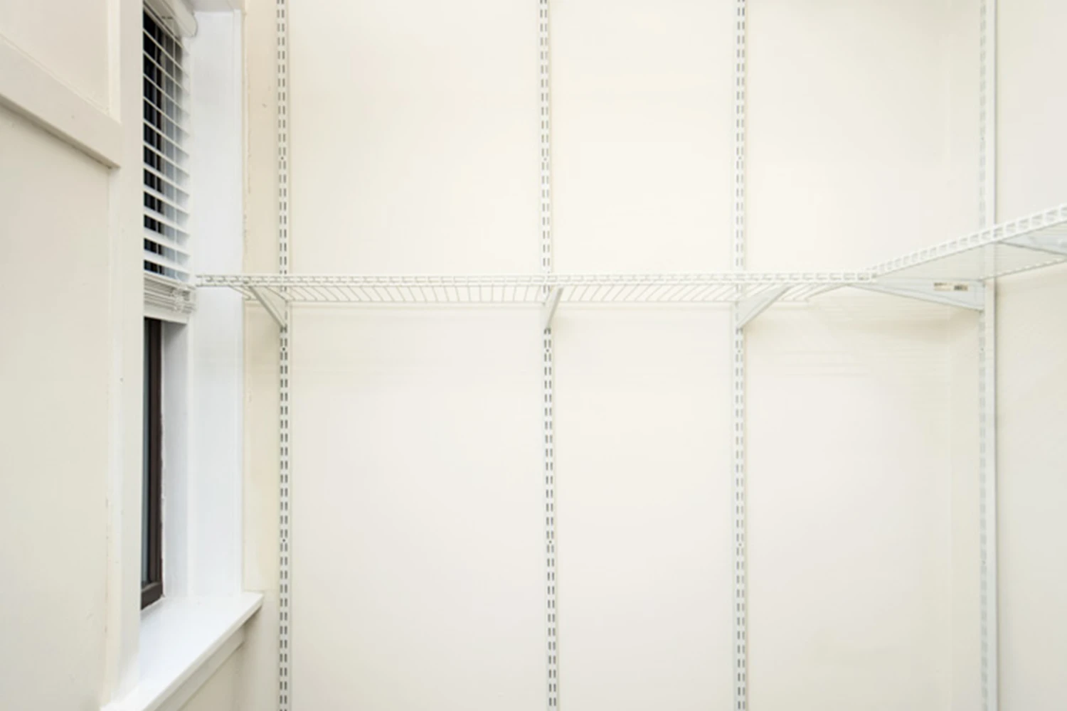 1251 W Henderson St Apt 2, Chicago IL properties 3323-25-n-lakewood-chicago-il-60657-lake-view 1251-2   
