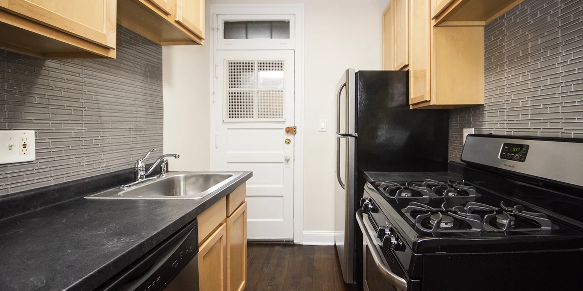 1253 W Henderson St Apt 1, Chicago IL properties 3323-25-n-lakewood-chicago-il-60657-lake-view 1253-1