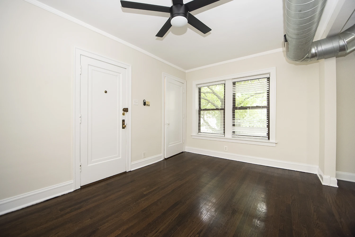 1253 W Henderson St Apt 1, Chicago IL properties 3323-25-n-lakewood-chicago-il-60657-lake-view 1253-1