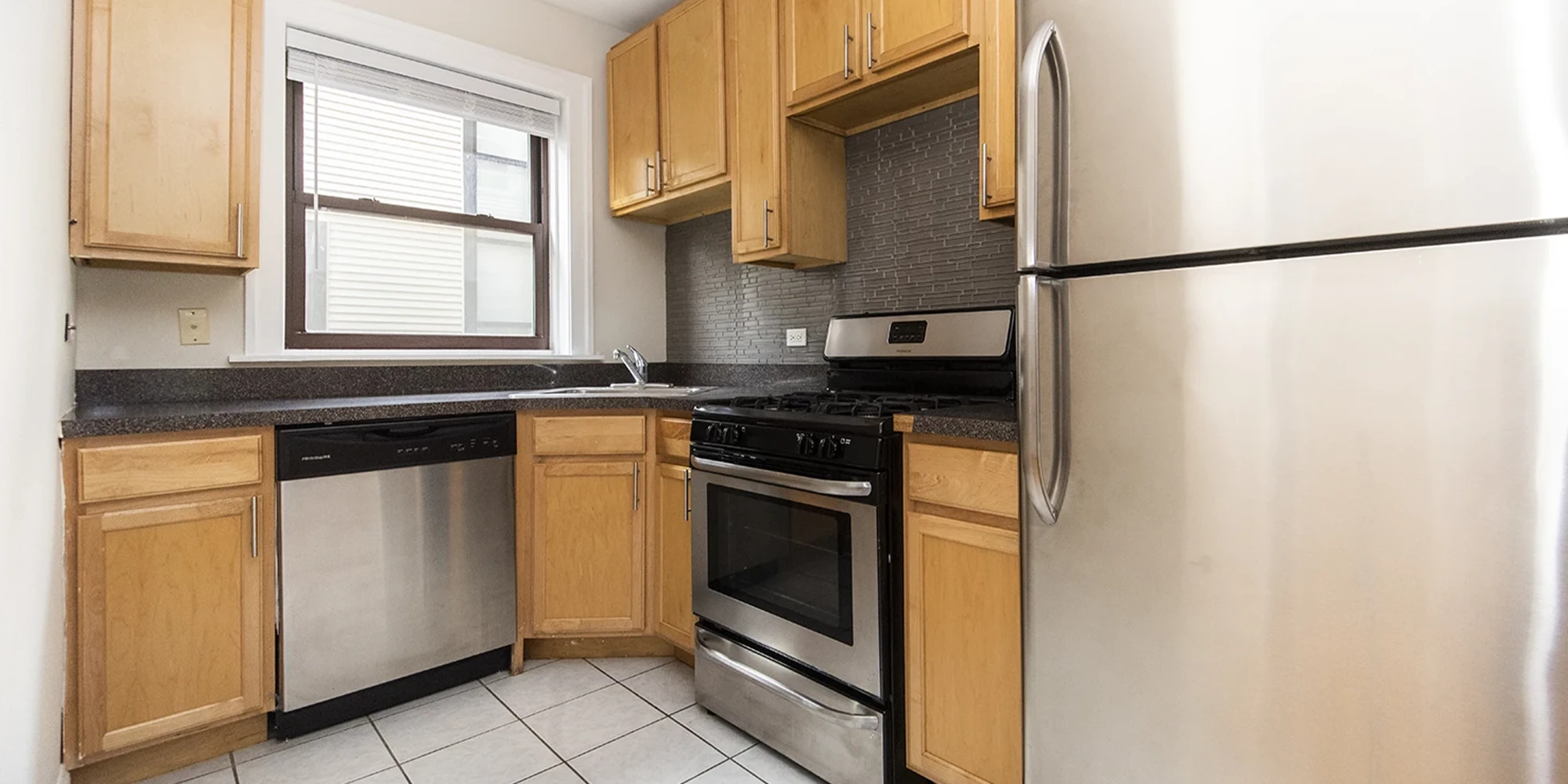 1255 W Henderson St Apt 1, Chicago IL properties 3323-25-n-lakewood-chicago-il-60657-lake-view 1255-1   