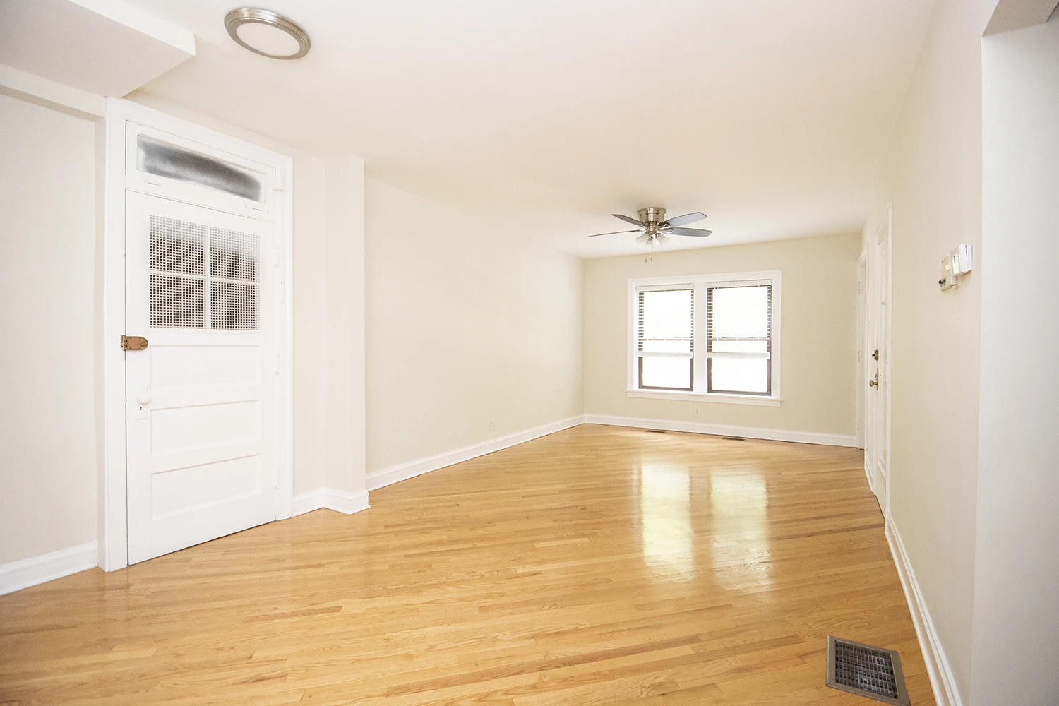 1255 W Henderson St Apt 1, Chicago IL properties 3323-25-n-lakewood-chicago-il-60657-lake-view 1255-1   