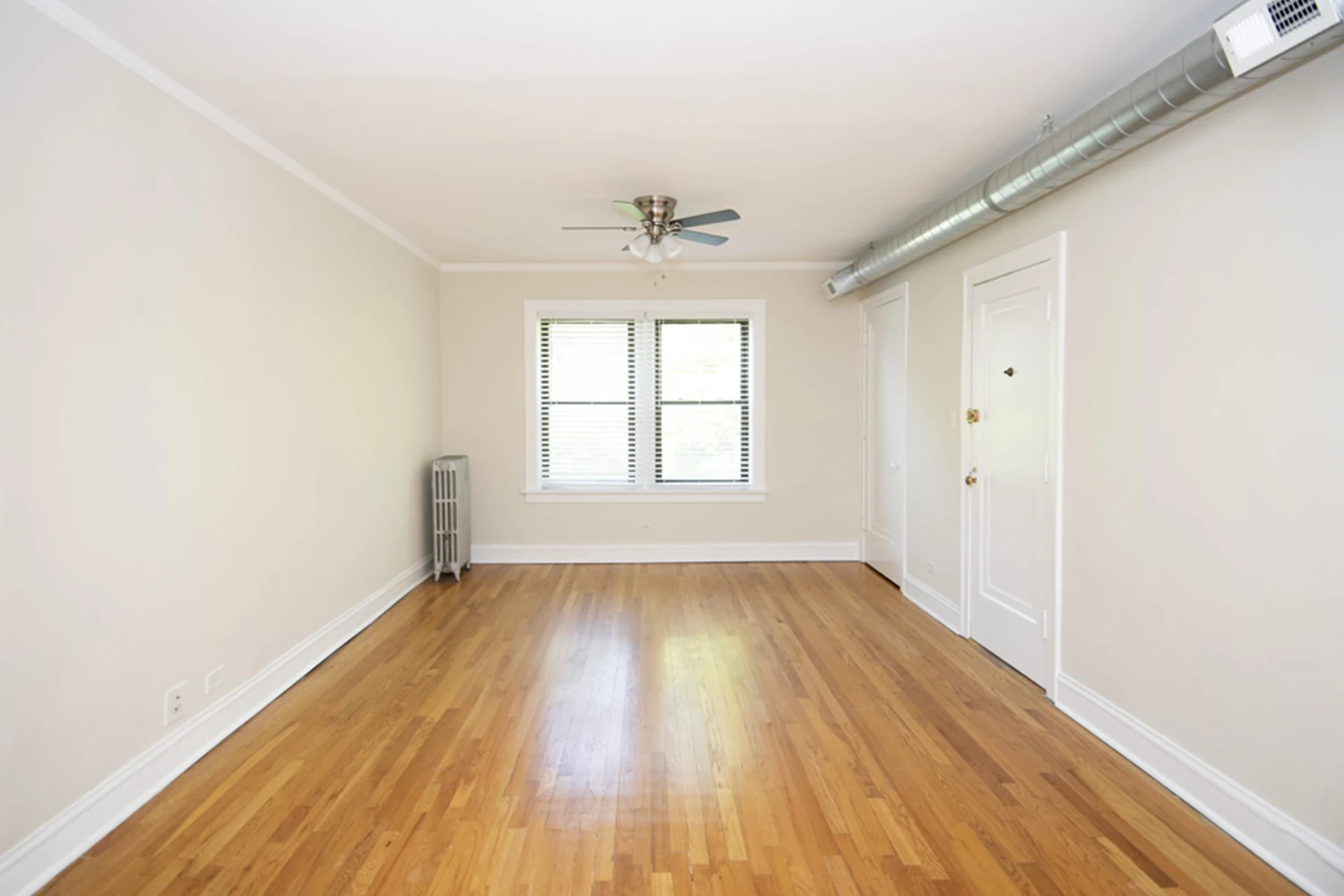 1255 W Henderson St Apt 2, Chicago IL properties 3323-25-n-lakewood-chicago-il-60657-lake-view 1255-2