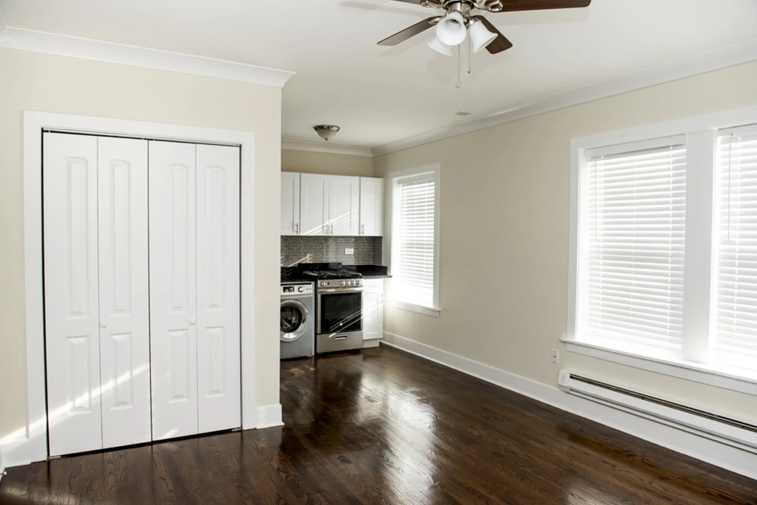 2129 N Dayton St Apt 206, Chicago IL properties 2129-n-dayton-chicago-il-60614-lincoln-park 2129-206   