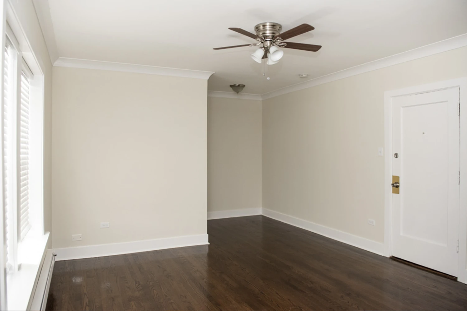 2129 N Dayton St Apt 206, Chicago IL properties 2129-n-dayton-chicago-il-60614-lincoln-park 2129-206   