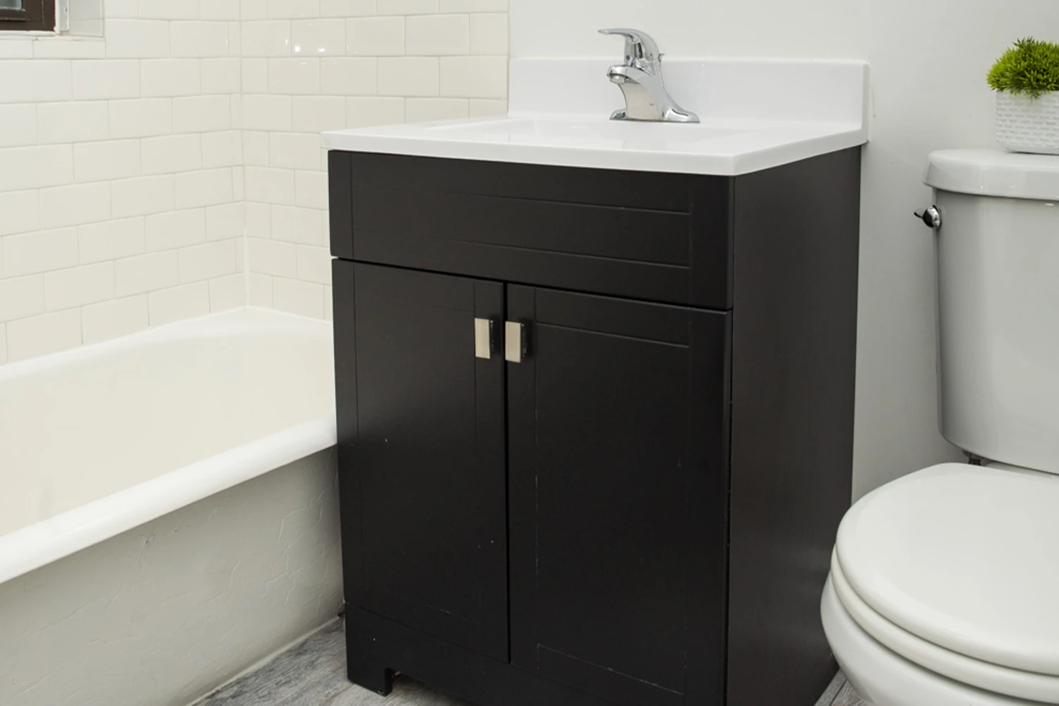 2131 W Giddings St Apt 1A, Chicago IL properties 2131-w-giddings-chicago-il-60625-ravenswood 2131-1a
