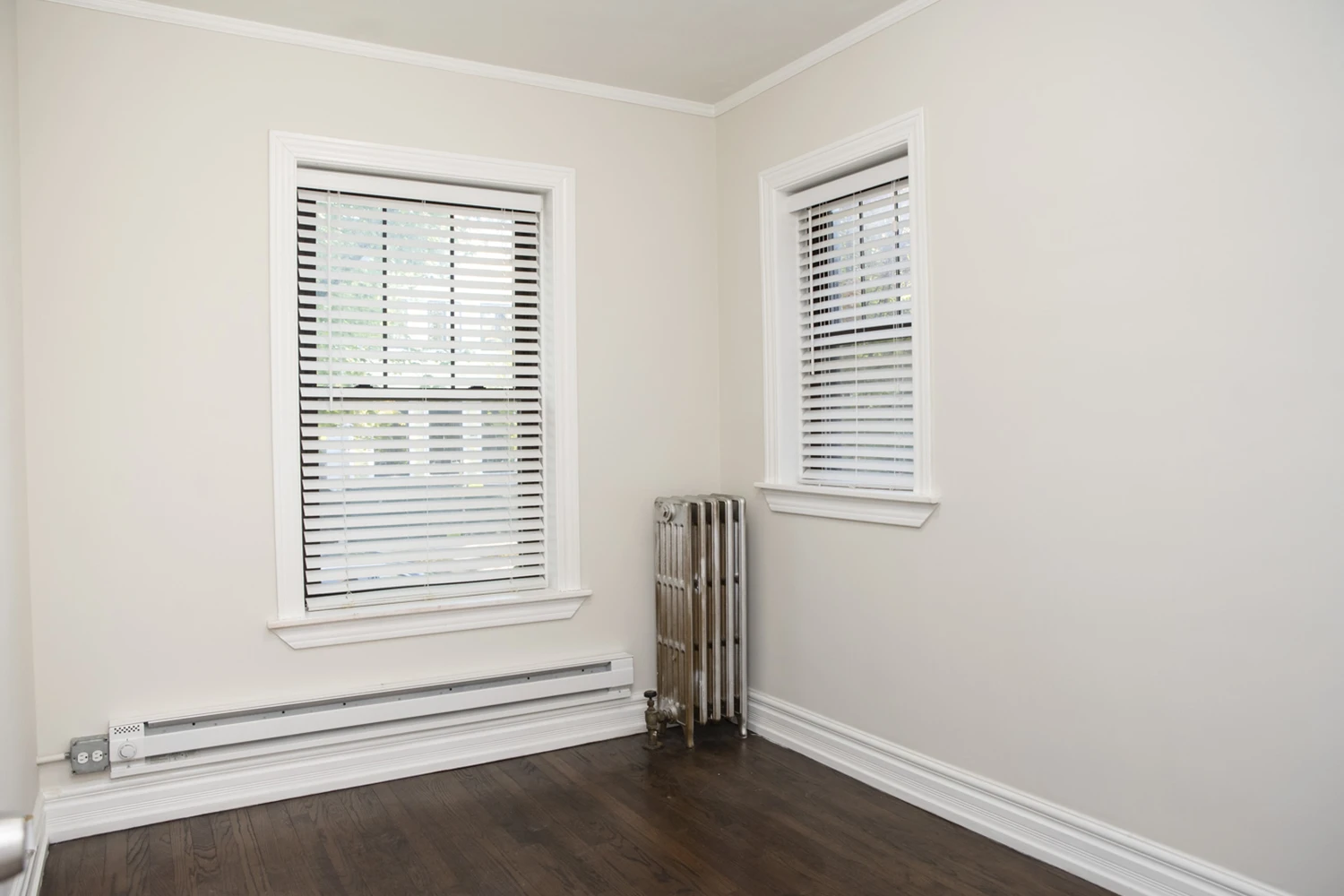 2131 W Giddings St Apt 1A, Chicago IL properties 2131-w-giddings-chicago-il-60625-ravenswood 2131-1a