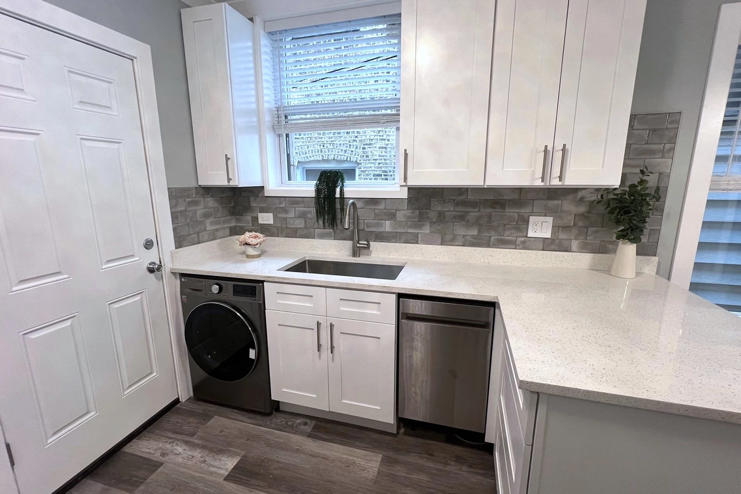 2131 W Giddings St Apt 1C, Chicago IL properties 2131-w-giddings-chicago-il-60625-ravenswood 2131-1c   