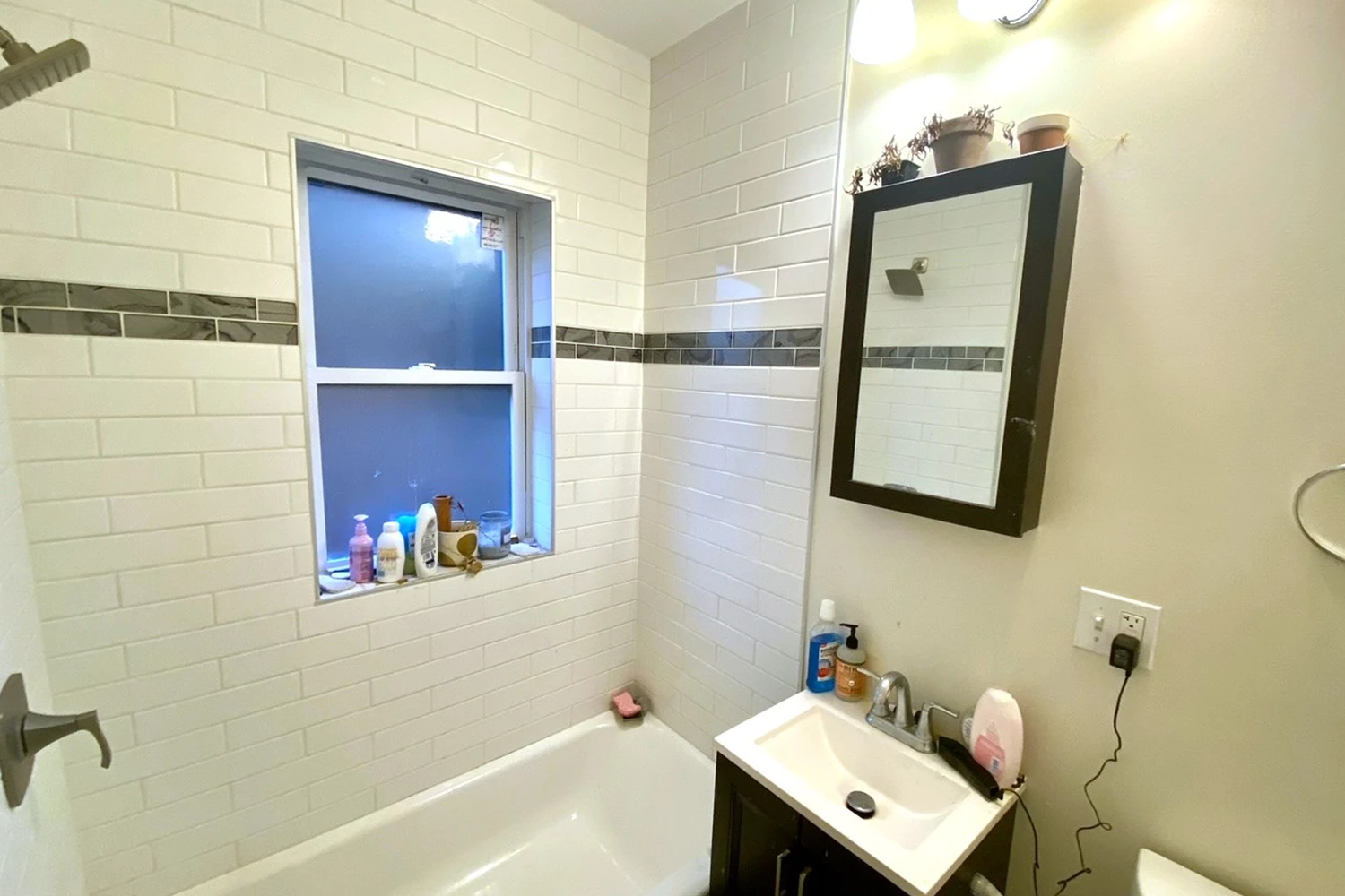 2131 W Giddings St Apt 3A, Chicago IL properties 2131-w-giddings-chicago-il-60625-ravenswood 2131-3a   