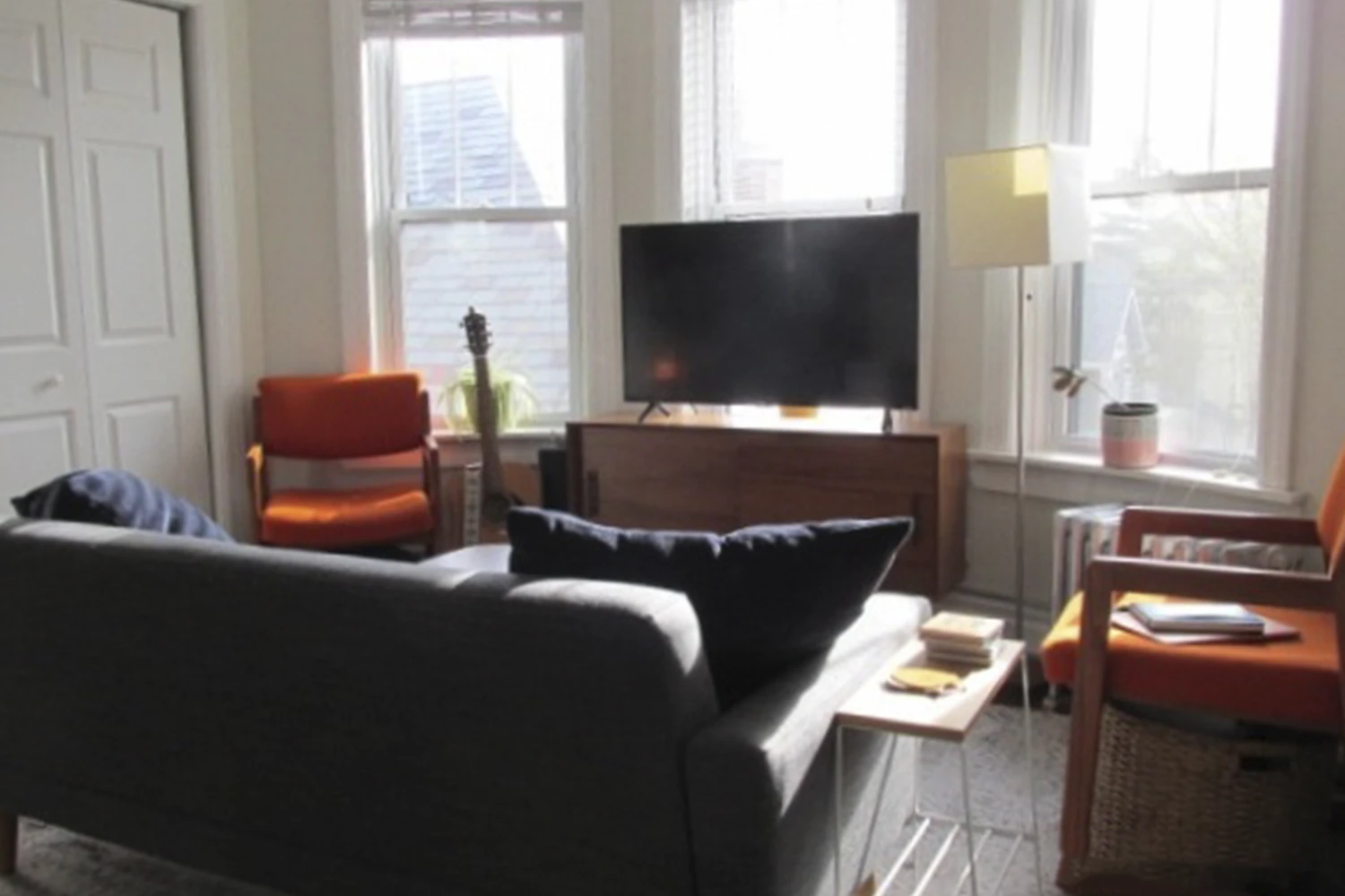 2131 W Giddings St Apt 3C, Chicago IL properties 2131-w-giddings-chicago-il-60625-ravenswood 2131-3c   