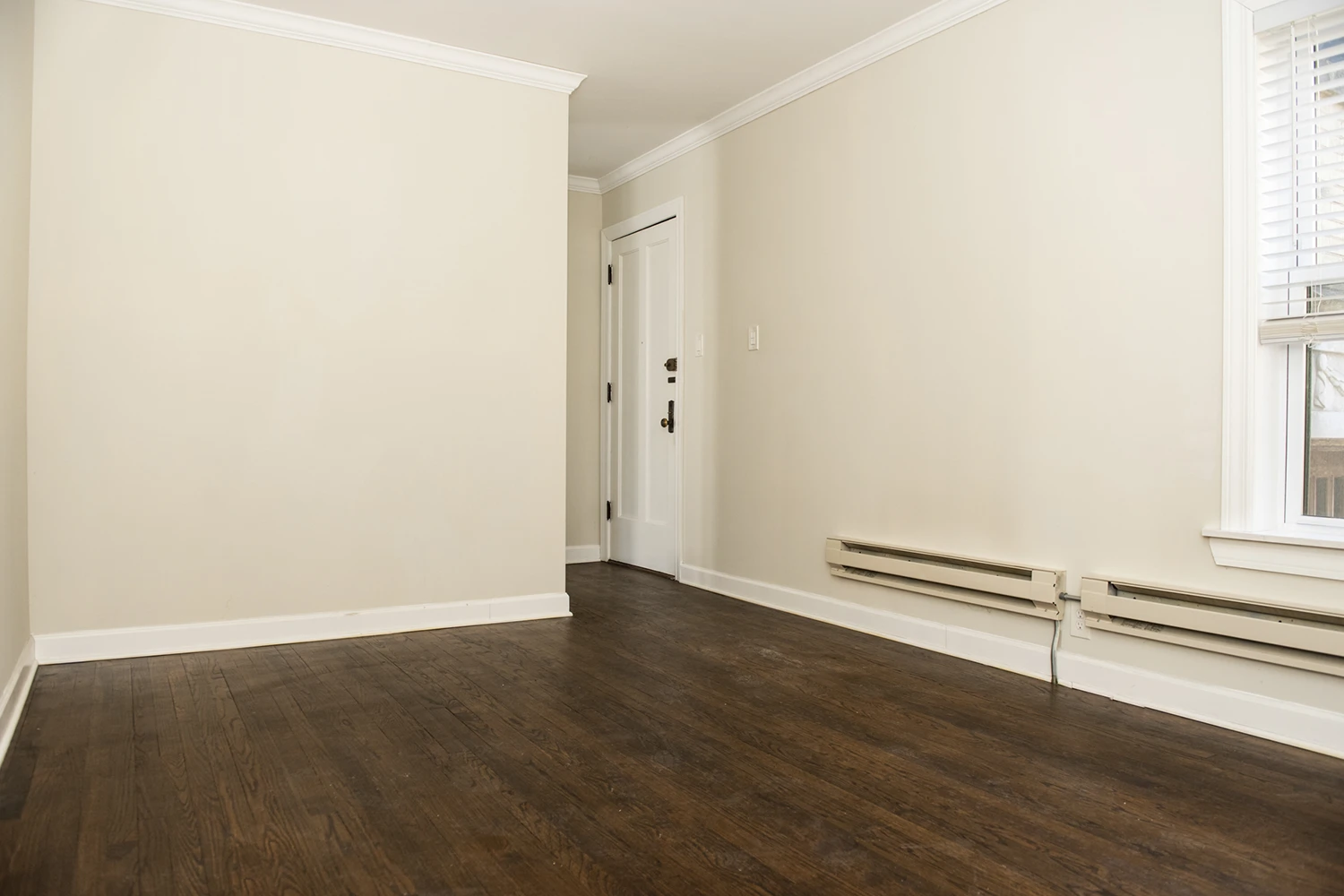 2131 W Giddings St Apt 3D, Chicago IL properties 2131-w-giddings-chicago-il-60625-ravenswood 2131-3d