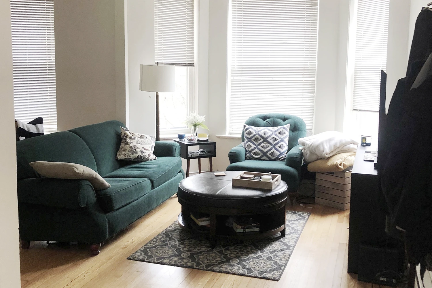 2909 N Mildred Ave Apt 2, Chicago IL properties 2905-09-n-mildred-chicago-il-60657-lake-view 2909-2   