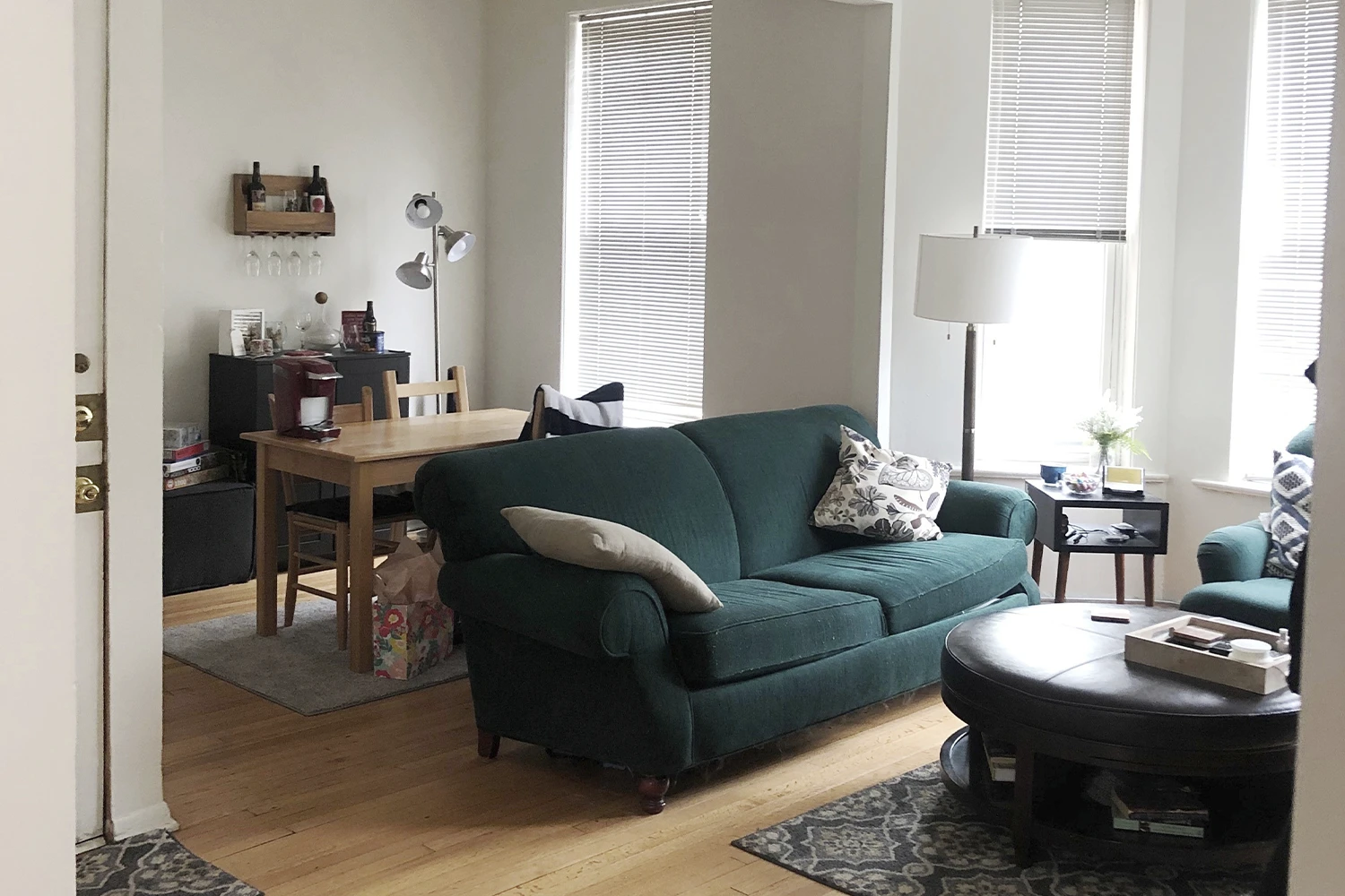 2909 N Mildred Ave Apt 2, Chicago IL properties 2905-09-n-mildred-chicago-il-60657-lake-view 2909-2   