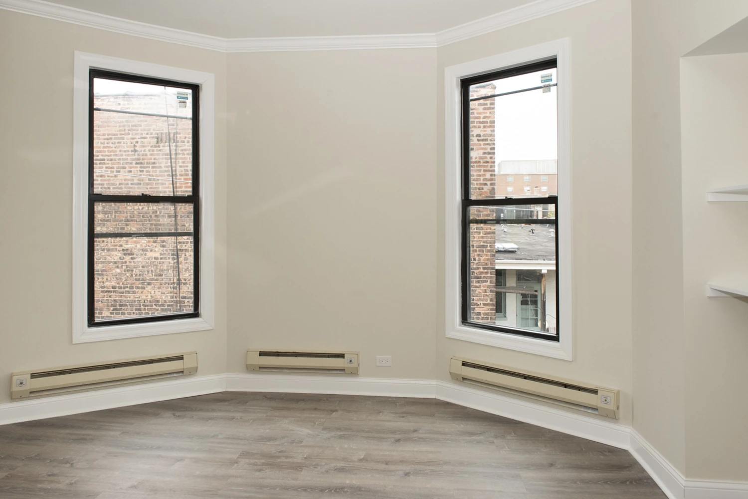 2909 N Mildred Ave Apt 3, Chicago IL properties 2905-09-n-mildred-chicago-il-60657-lake-view 2909-3   