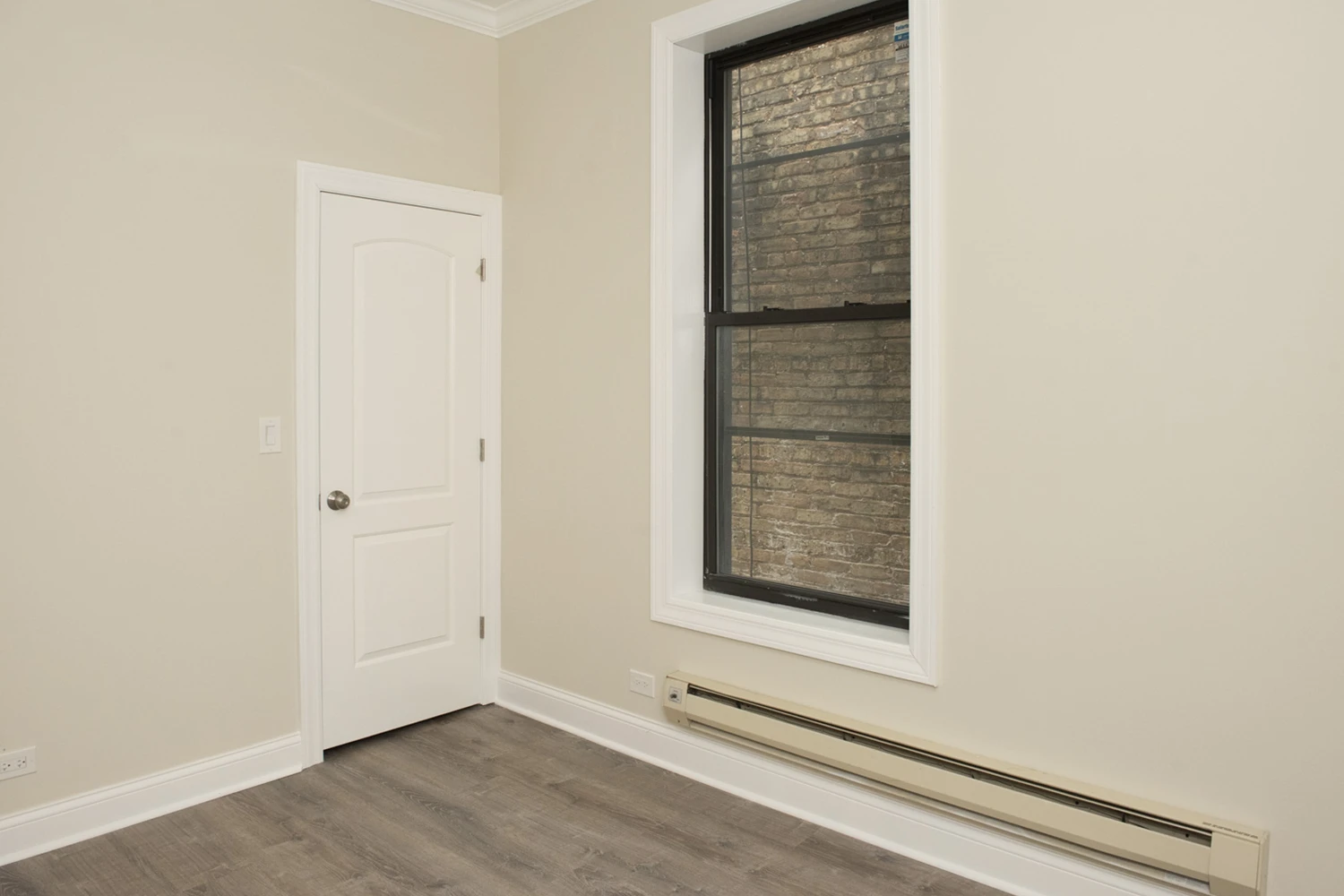 2909 N Mildred Ave Apt 3, Chicago IL properties 2905-09-n-mildred-chicago-il-60657-lake-view 2909-3   
