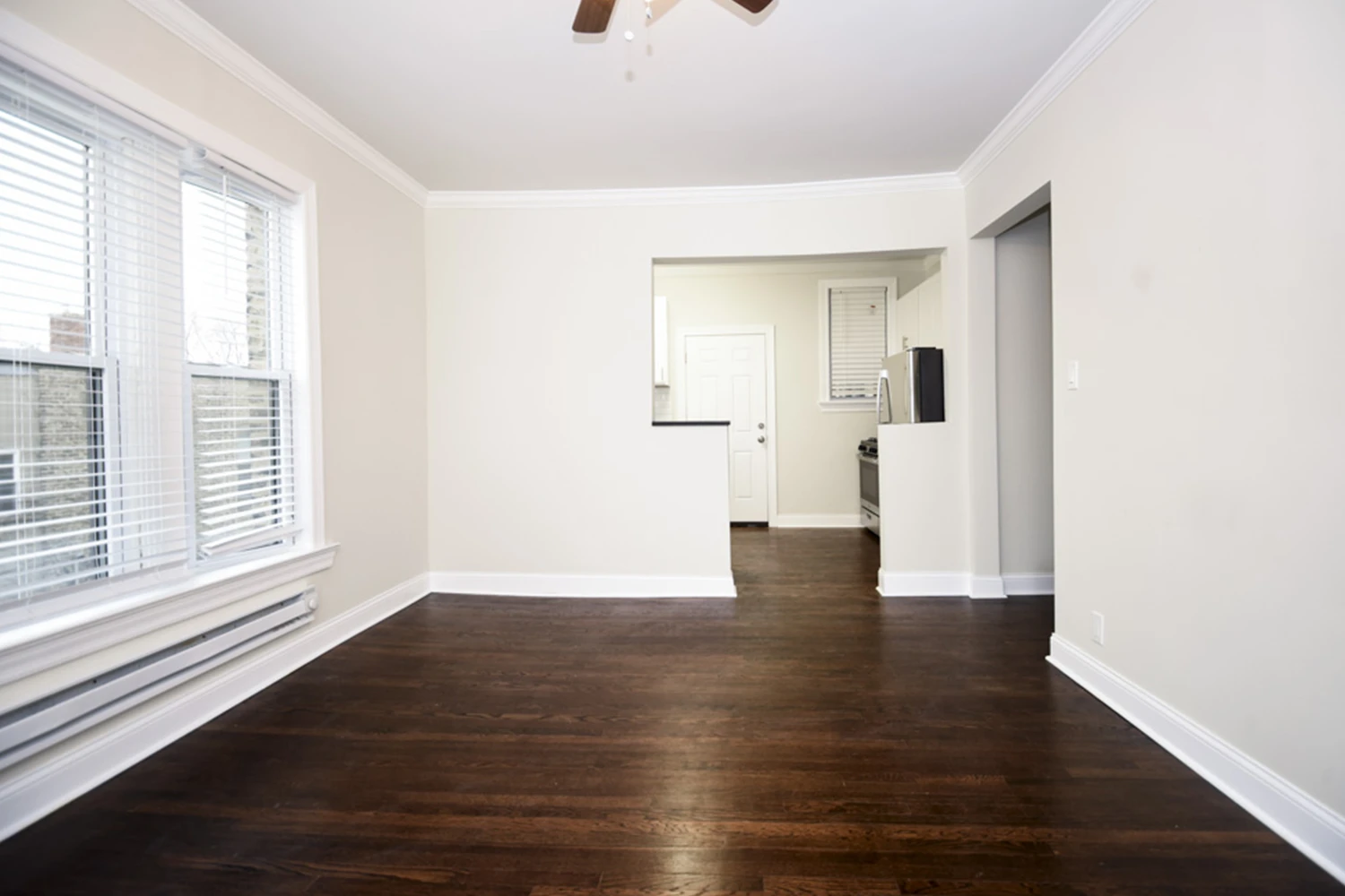 312 Lee St Apt 2, Evanston IL properties 312-320-lee-st-evanston-il-60202 312-2