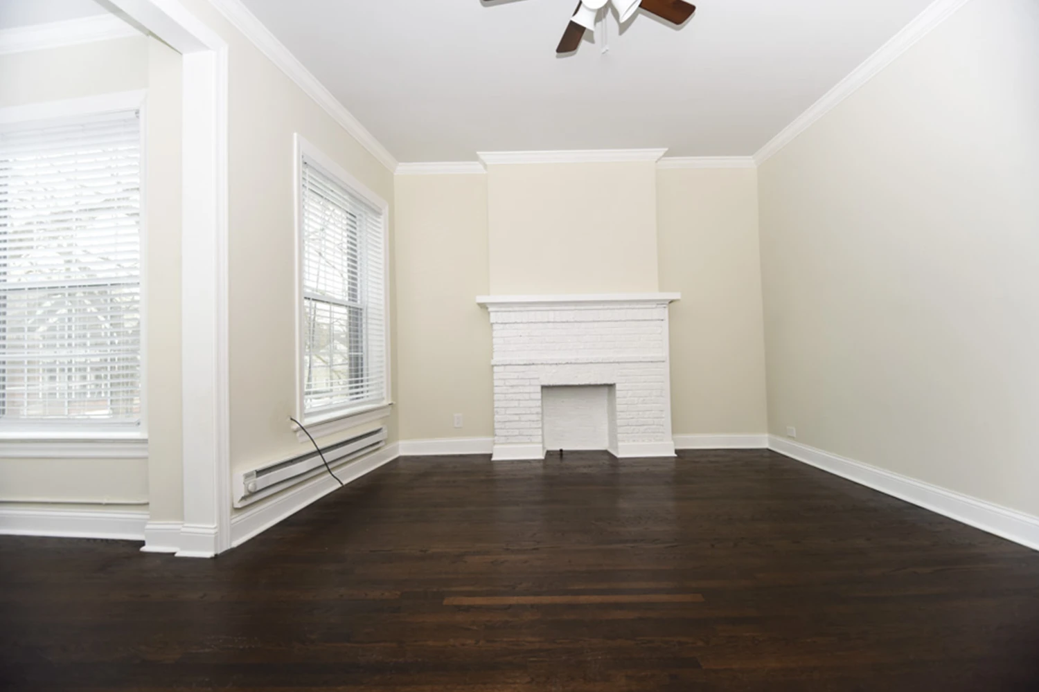 312 Lee St Apt 2, Evanston IL properties 312-320-lee-st-evanston-il-60202 312-2