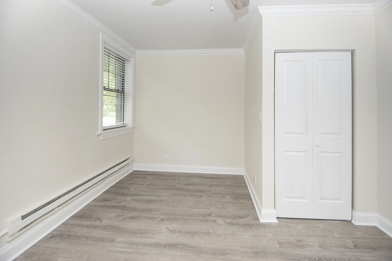 320 Lee St Apt GDN, Evanston IL properties 312-320-lee-st-evanston-il-60202 320-gdn   
