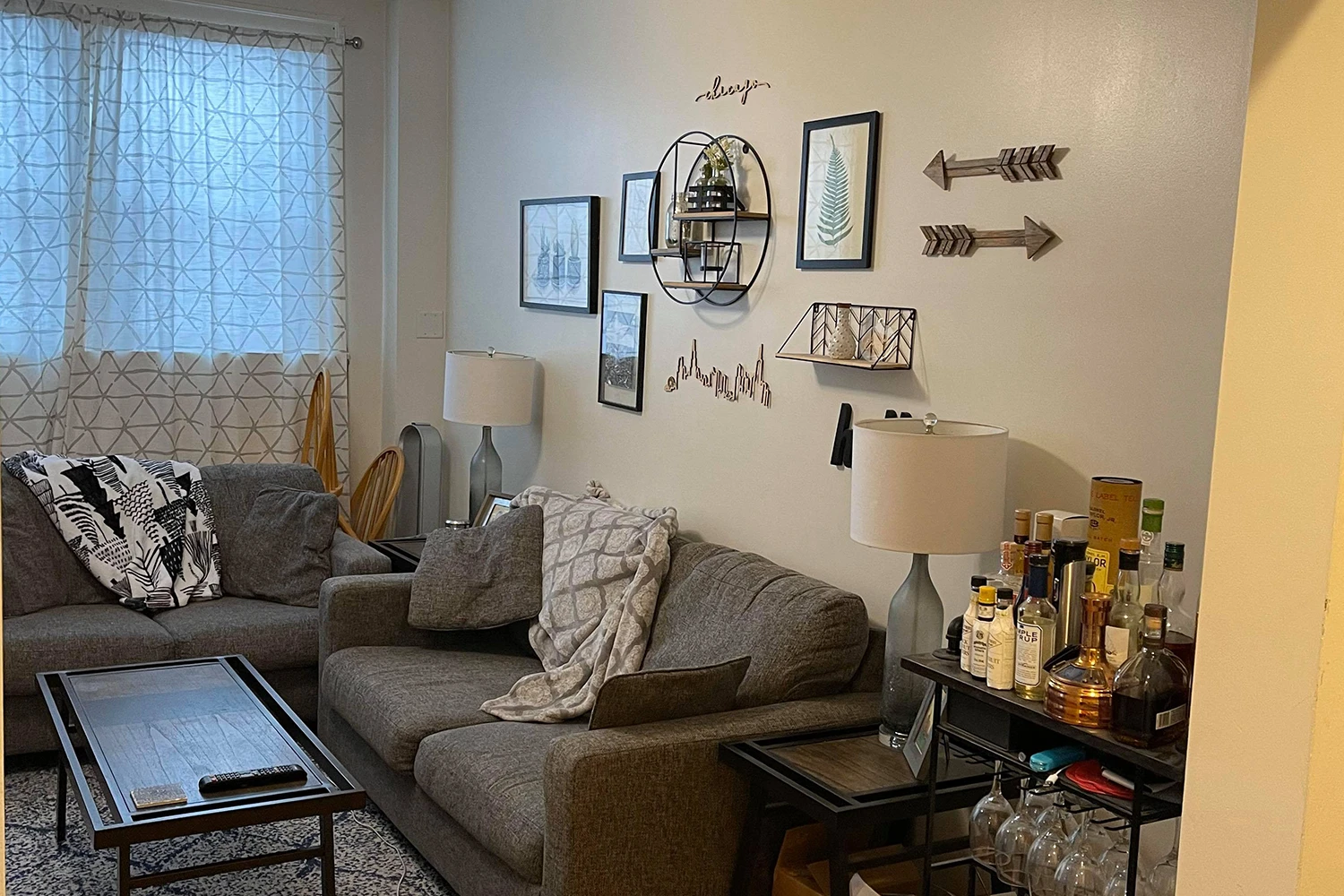 3323 N Lakewood Ave Apt G, Chicago IL properties 3323-25-n-lakewood-chicago-il-60657-lake-view 3323-g