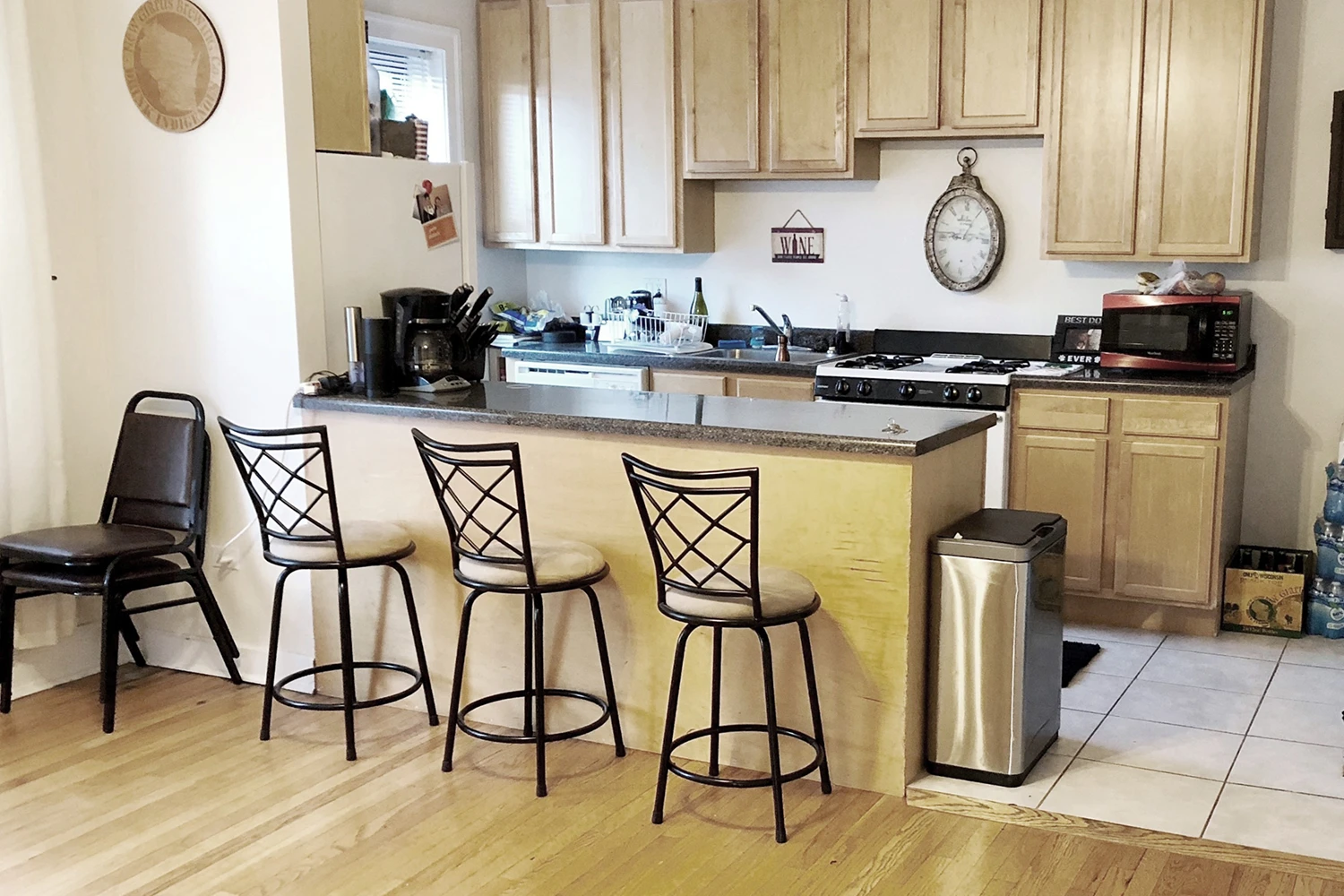 3325 N Lakewood Ave Apt 3, Chicago IL properties 3323-25-n-lakewood-chicago-il-60657-lake-view 3325-3