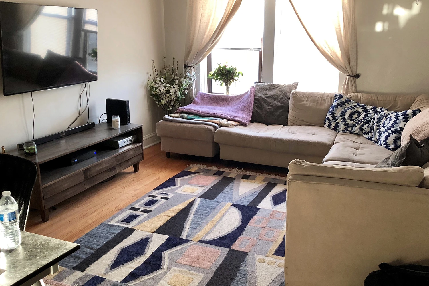 3325 N Lakewood Ave Apt 3, Chicago IL properties 3323-25-n-lakewood-chicago-il-60657-lake-view 3325-3