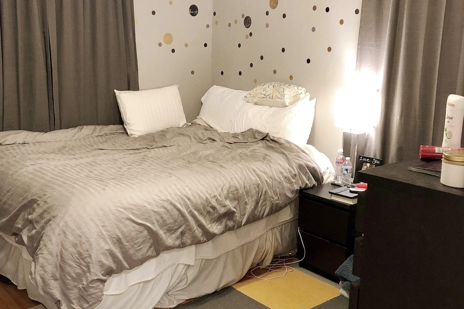 3325 N Lakewood Ave Apt 3, Chicago IL properties 3323-25-n-lakewood-chicago-il-60657-lake-view 3325-3
