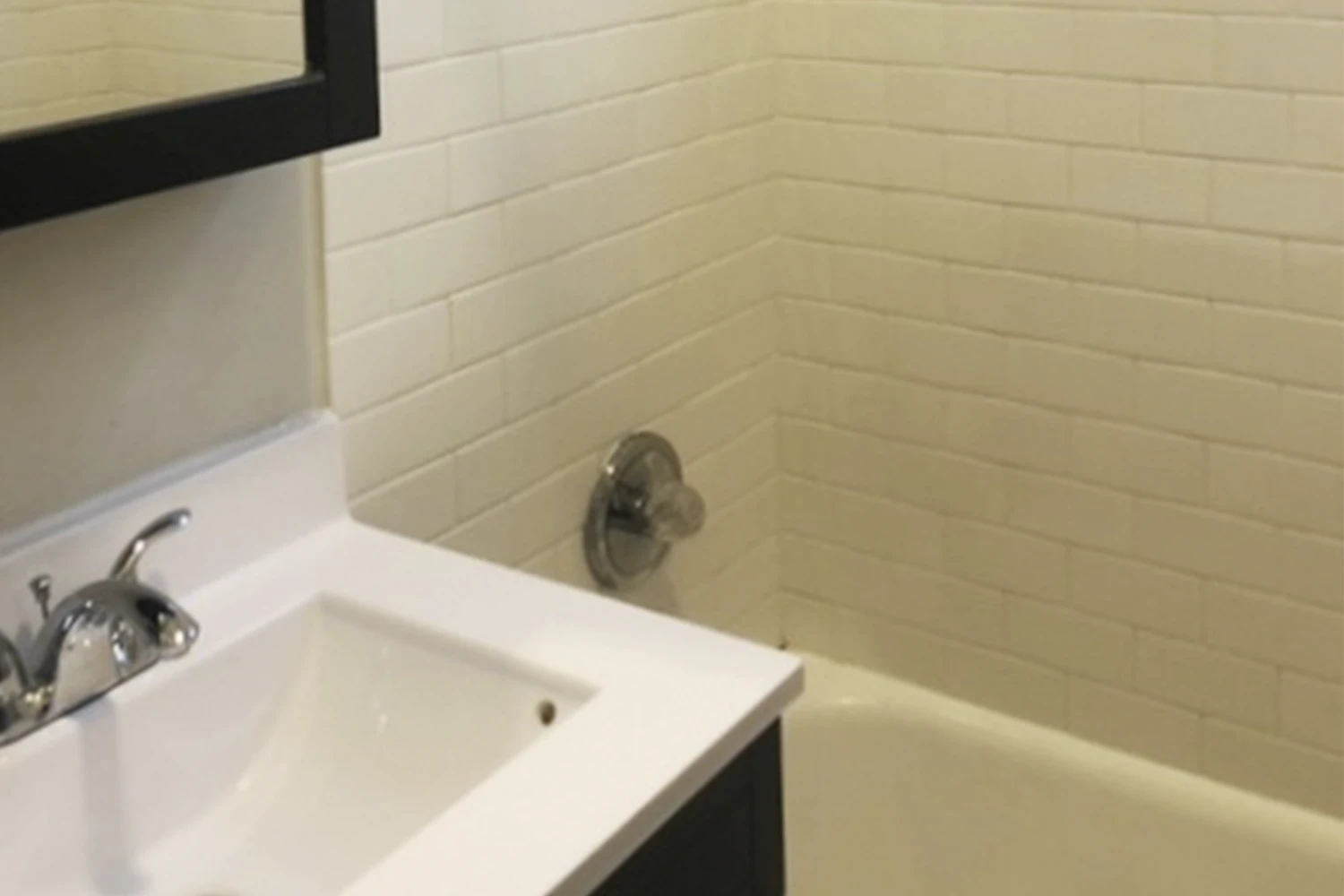 3345 N Marshfield Ave Apt 102, Chicago IL properties 3345-47-n-marshfield-chicago-il-60657-lake-view 3345-102   