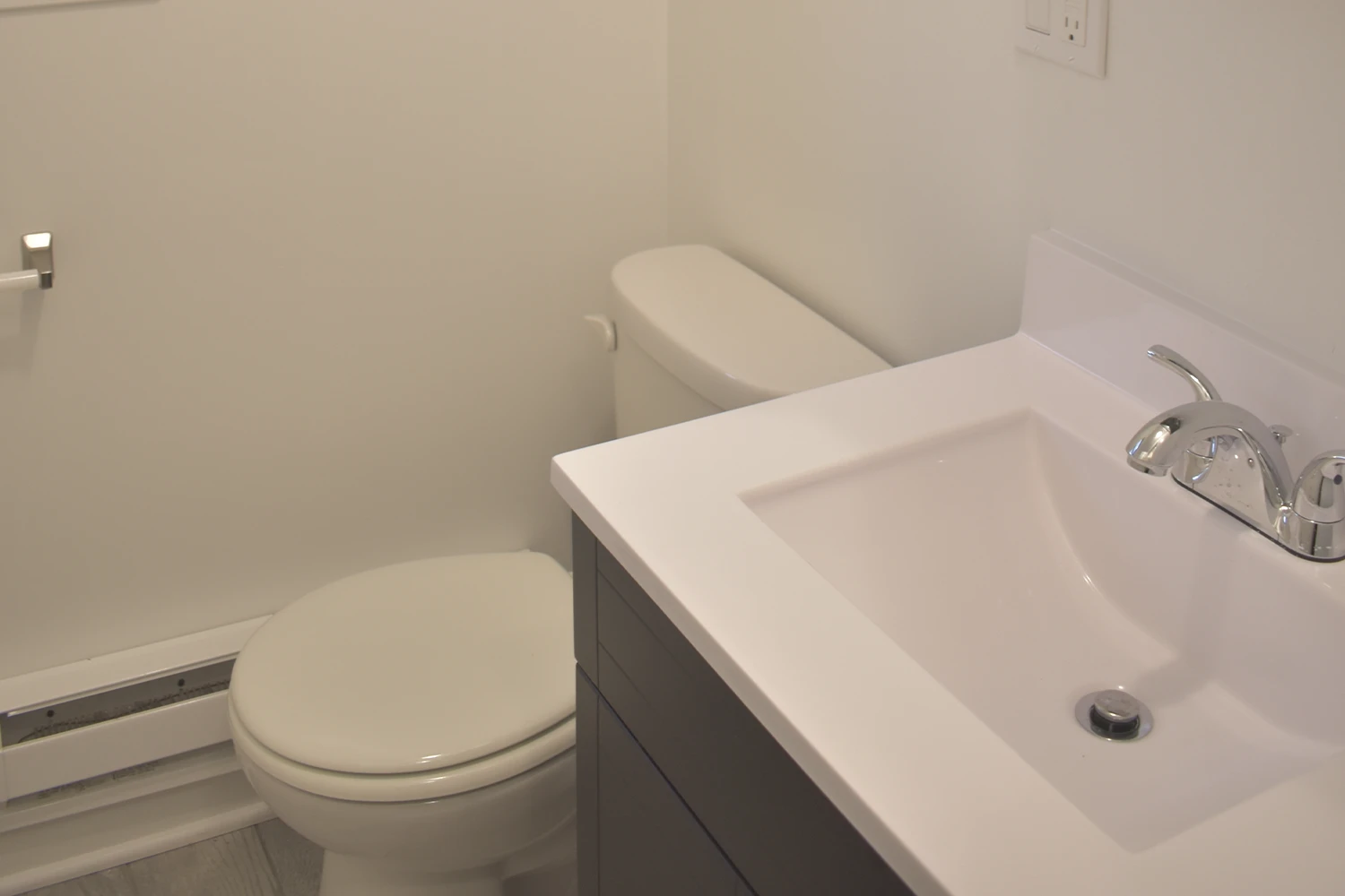 3345 N Marshfield Ave Apt 206, Chicago IL properties 3345-47-n-marshfield-chicago-il-60657-lake-view 3345-206   