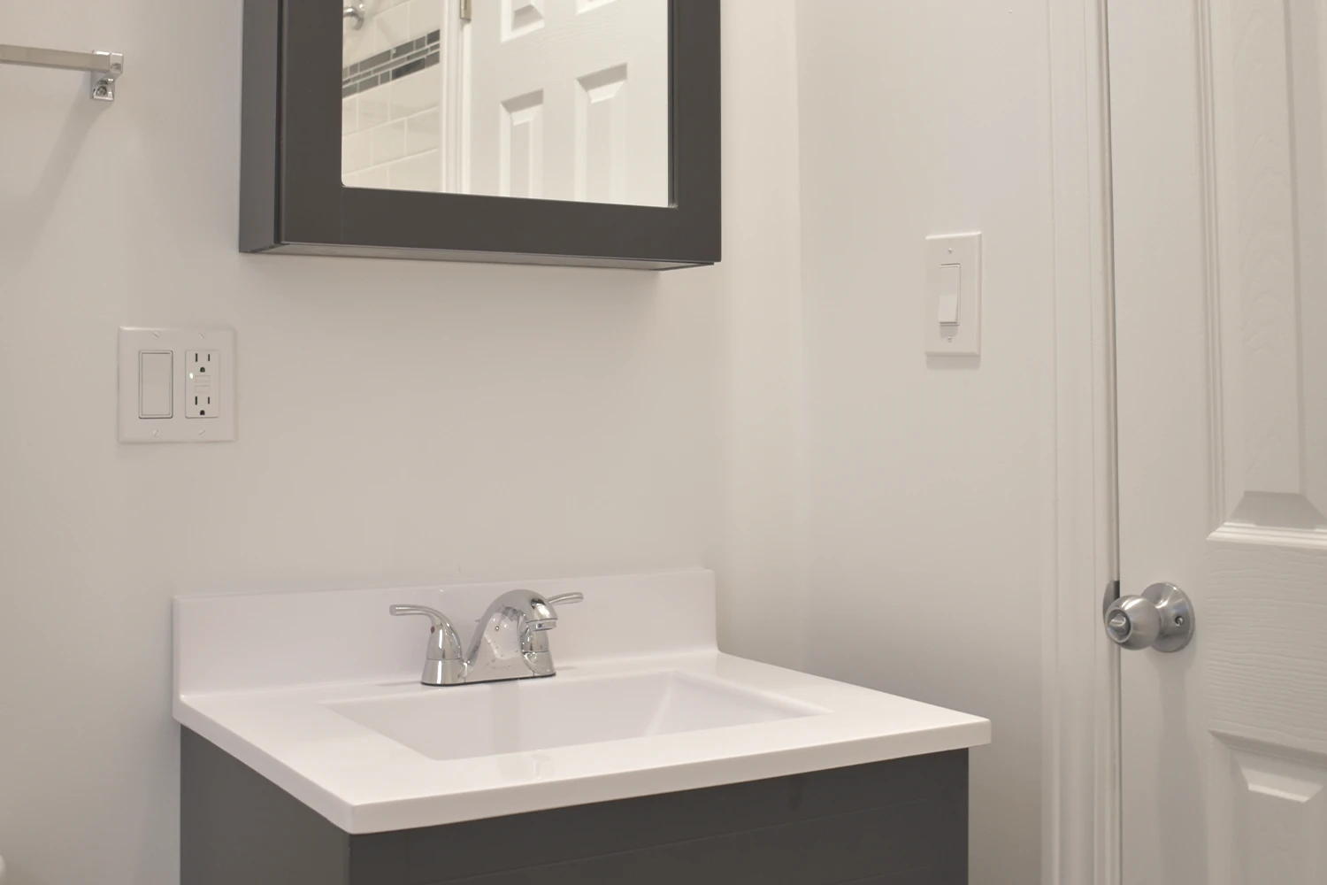 3345 N Marshfield Ave Apt 206, Chicago IL properties 3345-47-n-marshfield-chicago-il-60657-lake-view 3345-206   