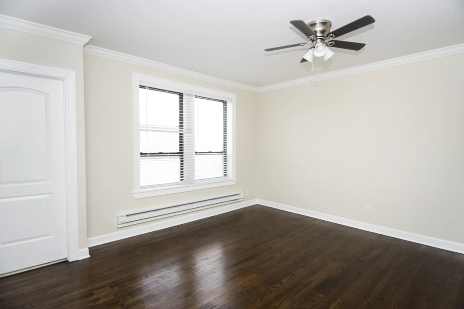 3345 N Marshfield Ave Apt 402, Chicago IL properties 3345-47-n-marshfield-chicago-il-60657-lake-view 3345-402   