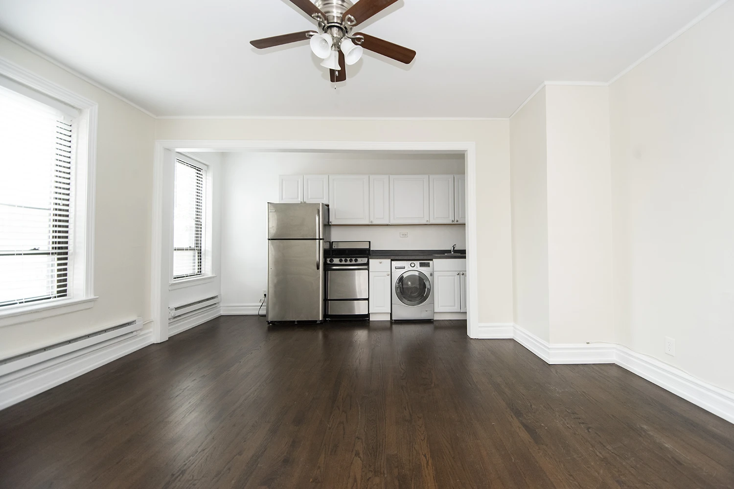 3345 N Marshfield Ave Apt 406, Chicago IL properties 3345-47-n-marshfield-chicago-il-60657-lake-view 3345-406