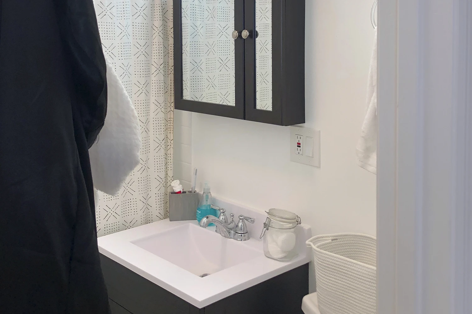 3345 N Marshfield Ave Apt 410, Chicago IL properties 3345-47-n-marshfield-chicago-il-60657-lake-view 3345-410