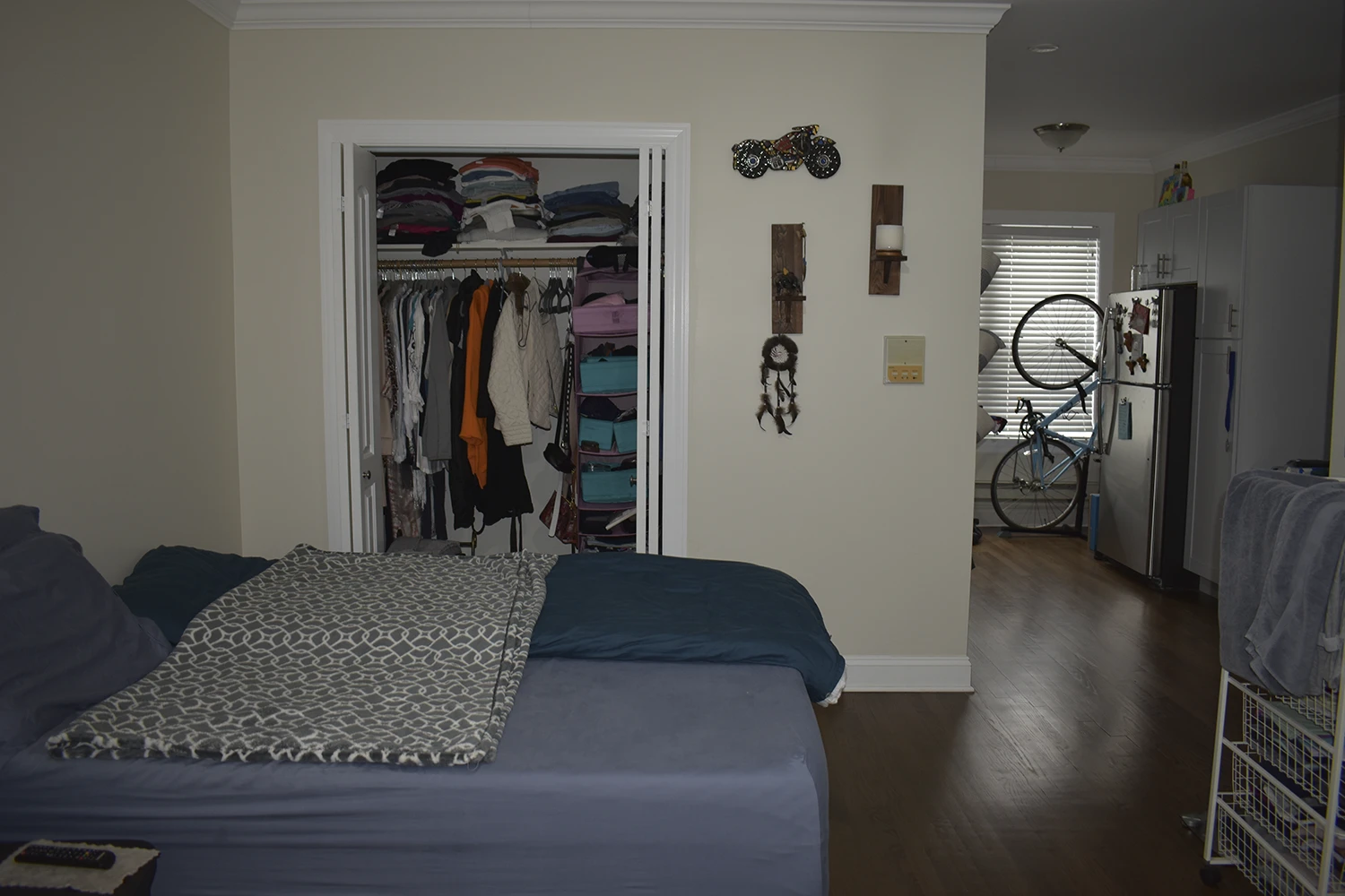 3817 N Greenview Ave Apt 3W, Chicago IL properties 3815-23-n-greenview-ave-chicago-il-60613-lake-view 3817-3w