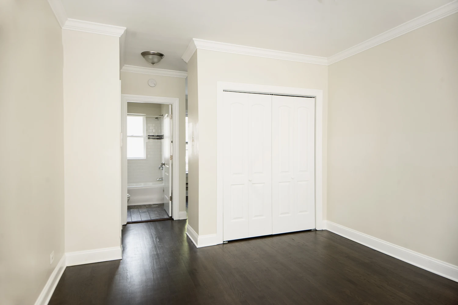 3819.5 N Greenview Ave Apt 1W, Chicago IL properties 3815-23-n-greenview-ave-chicago-il-60613-lake-view 3819-5-1w