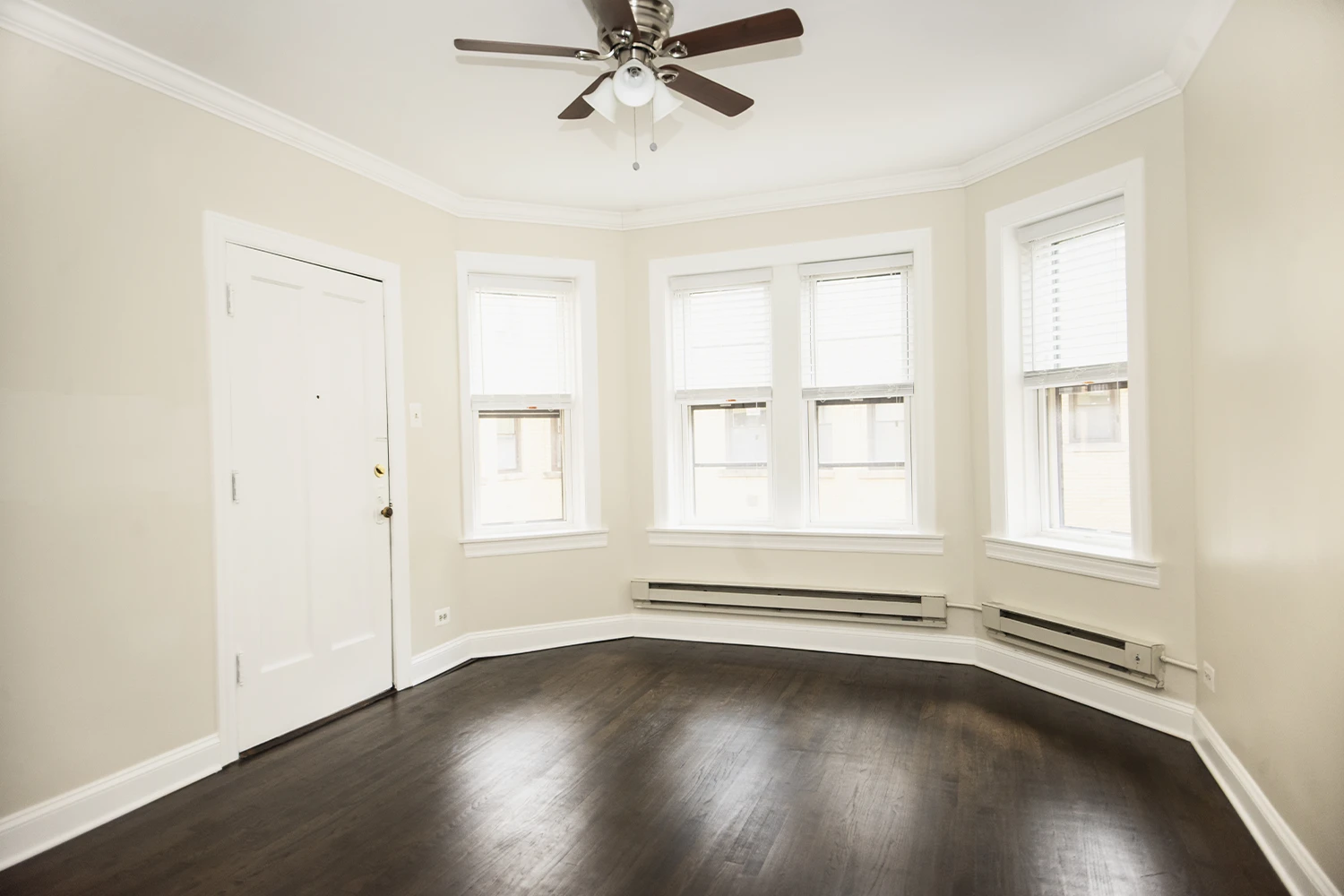 3819.5 N Greenview Ave Apt 1W, Chicago IL properties 3815-23-n-greenview-ave-chicago-il-60613-lake-view 3819-5-1w