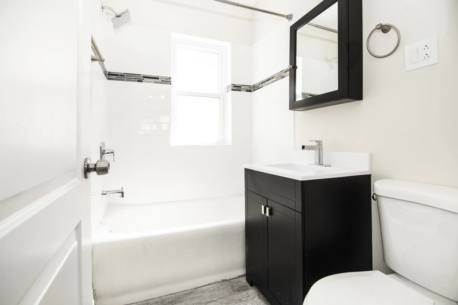 3821 N Greenview Ave Apt 1W, Chicago IL properties 3815-23-n-greenview-ave-chicago-il-60613-lake-view 3821-1w   