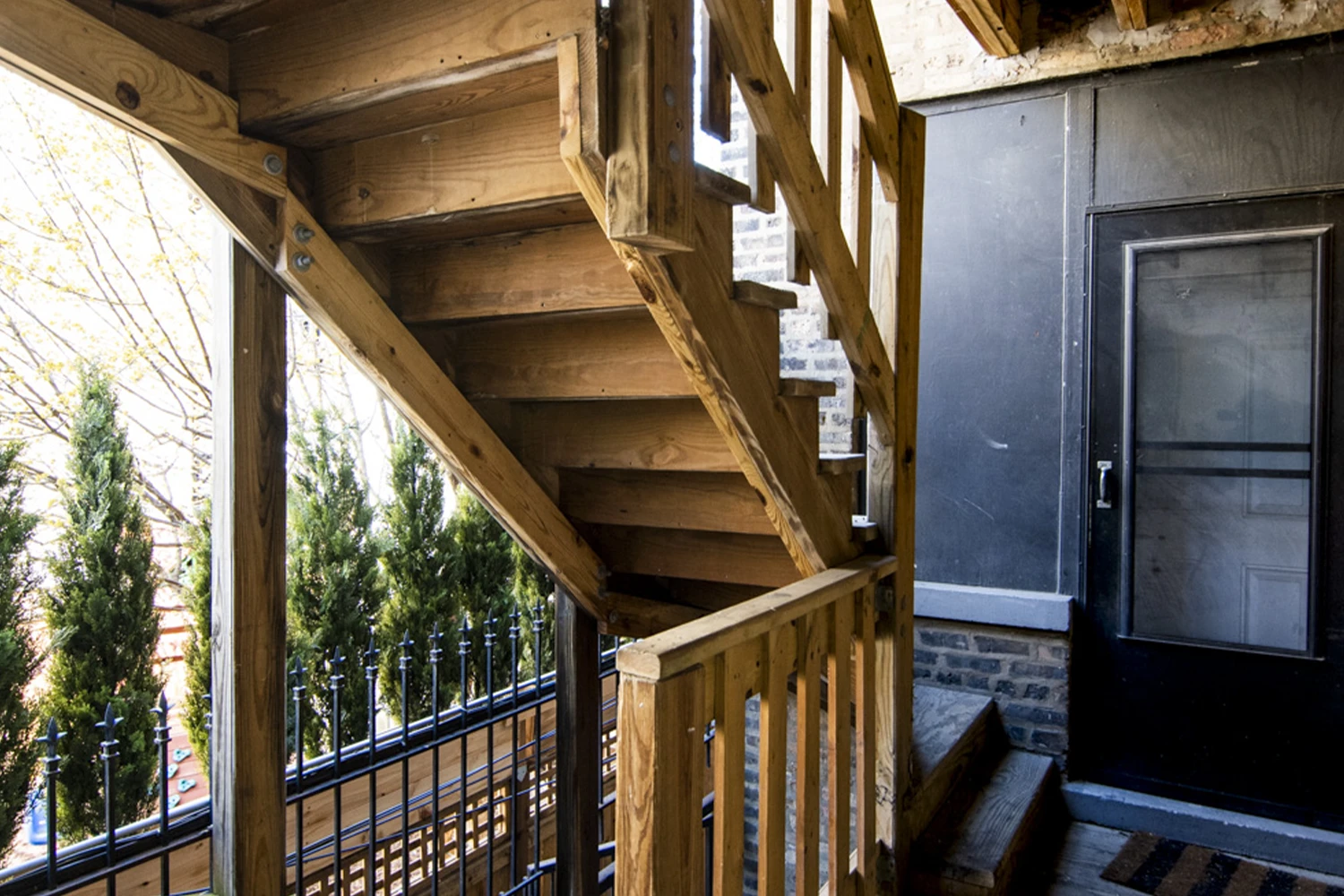 3821 N Greenview Ave Apt 1W, Chicago IL properties 3815-23-n-greenview-ave-chicago-il-60613-lake-view 3821-1w   