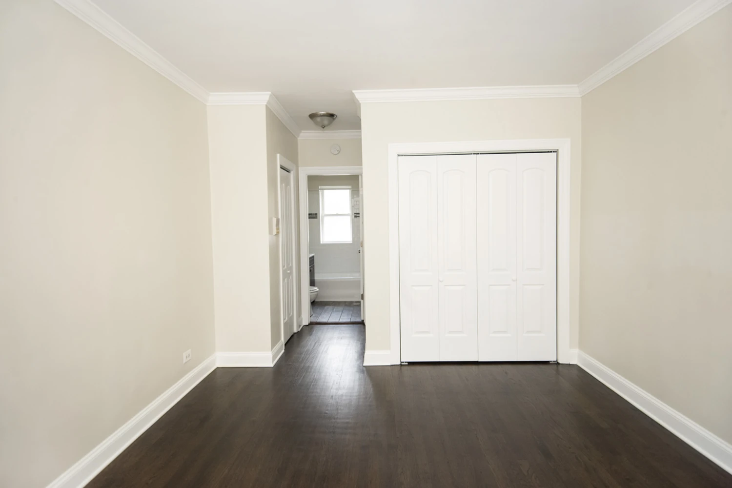 3821 N Greenview Ave Apt 2E, Chicago IL properties 3815-23-n-greenview-ave-chicago-il-60613-lake-view 3821-2e