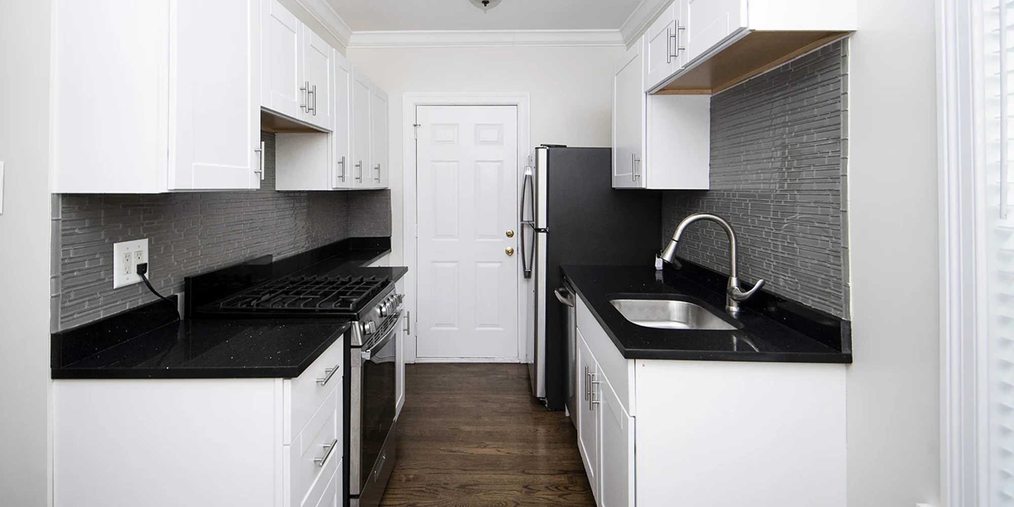 3823 N Greenview Ave Apt 1E, Chicago IL properties 3815-23-n-greenview-ave-chicago-il-60613-lake-view 3823-1e