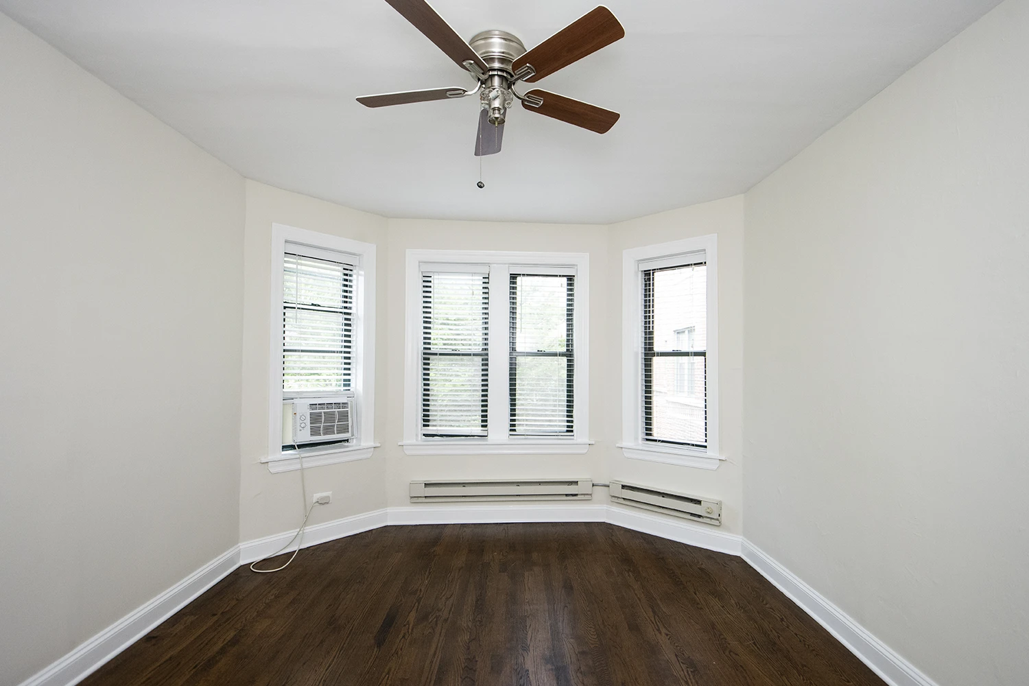 3845 N Greenview Ave Apt 3S, Chicago IL properties 3839-45-n-greenview-chicago-il-60613-lake-view 3845-3s   
