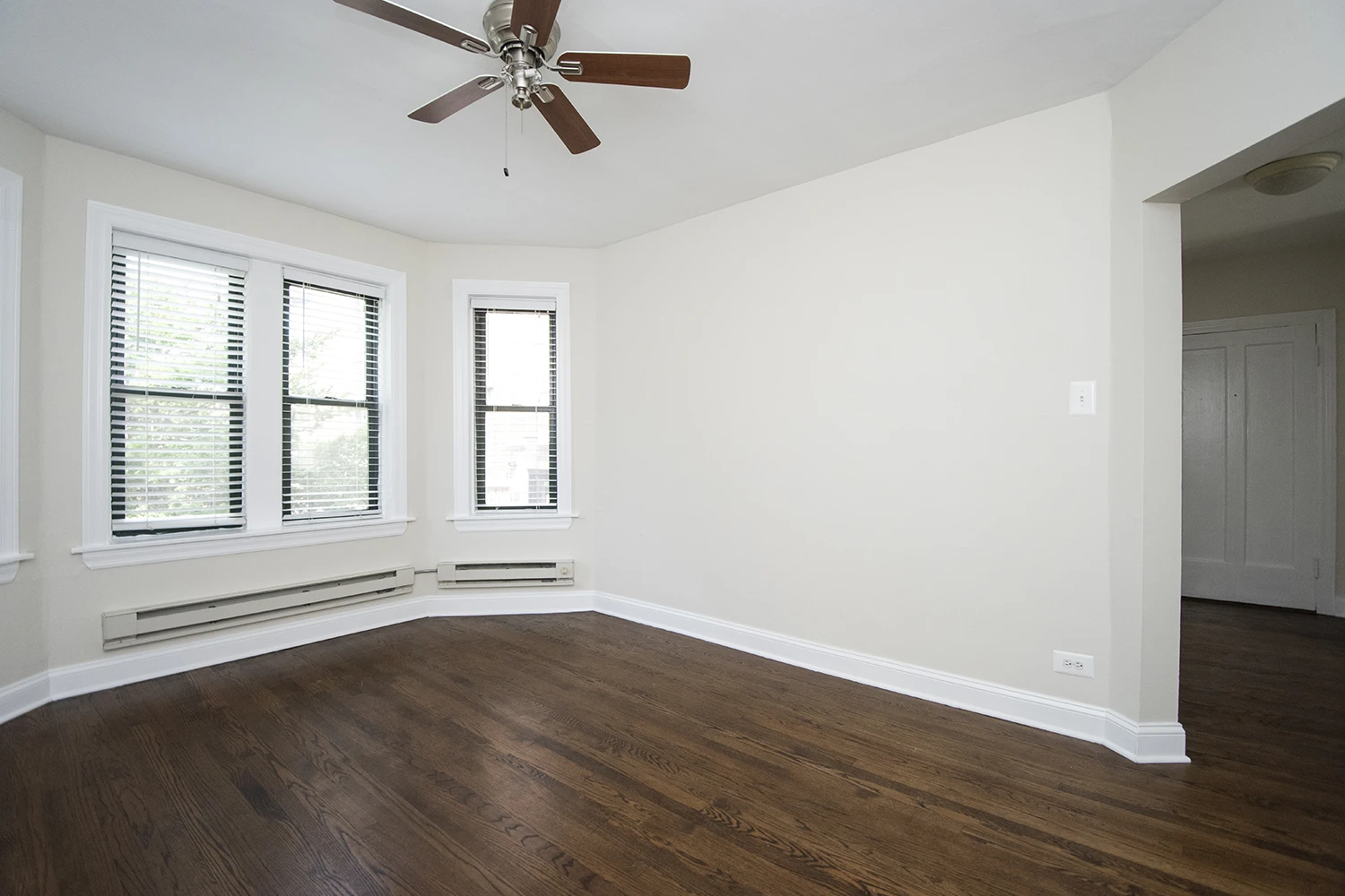 3845 N Greenview Ave Apt 3S, Chicago IL properties 3839-45-n-greenview-chicago-il-60613-lake-view 3845-3s   