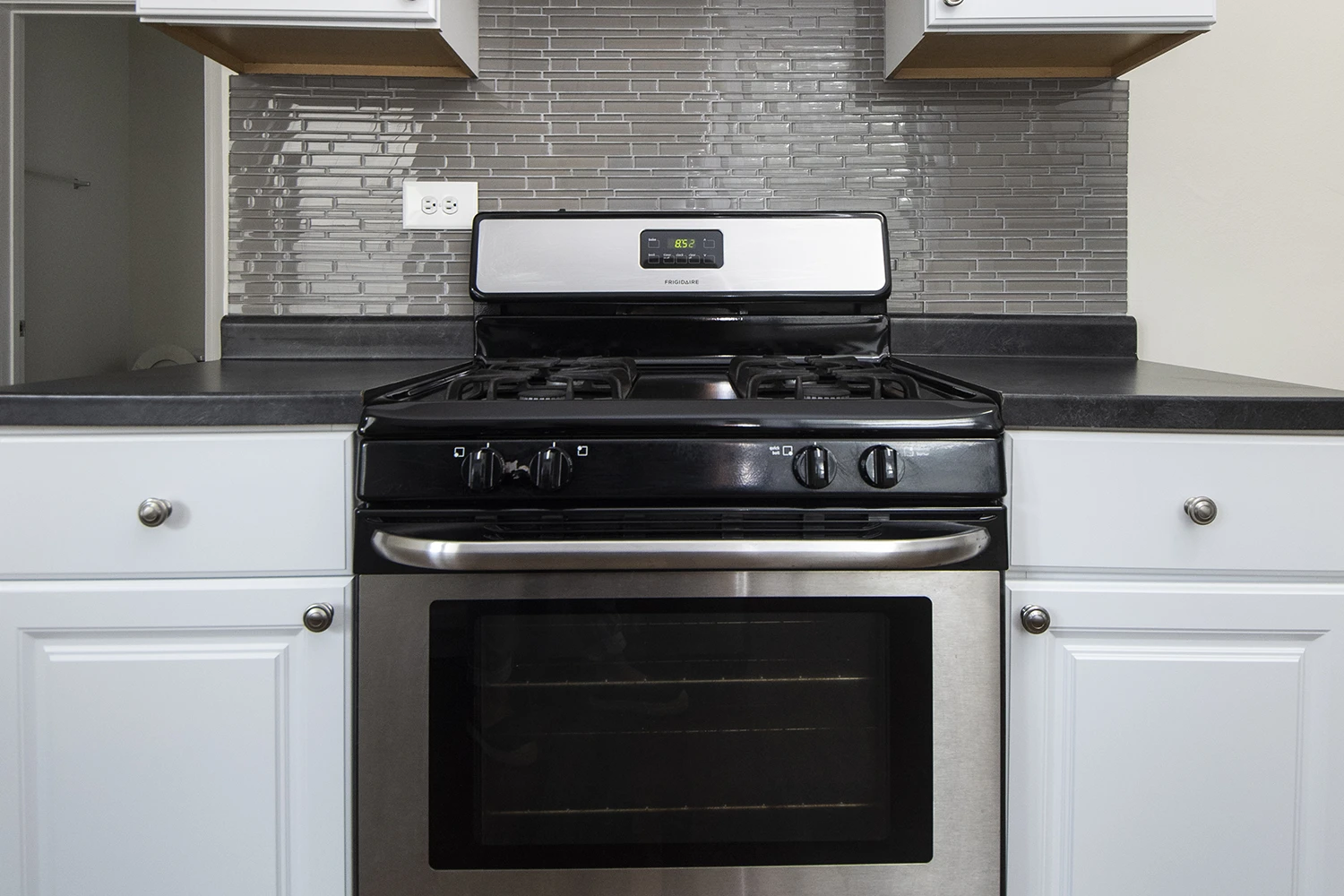 3845 N Greenview Ave Apt 3S, Chicago IL properties 3839-45-n-greenview-chicago-il-60613-lake-view 3845-3s   