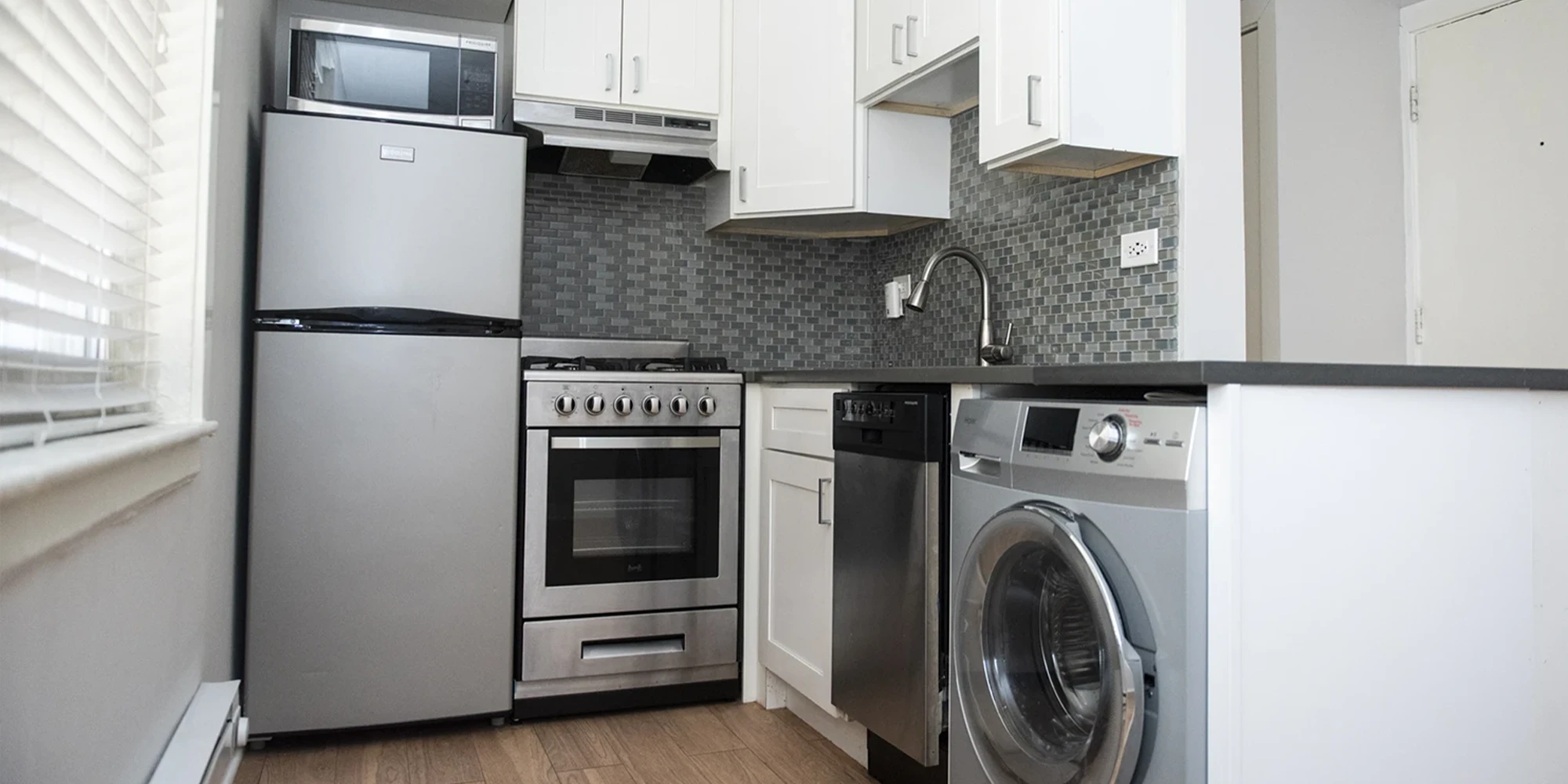 511 W Belmont Ave Apt 33, Chicago IL properties 511-w-belmont-chicago-il-60657-lake-view 511-33   